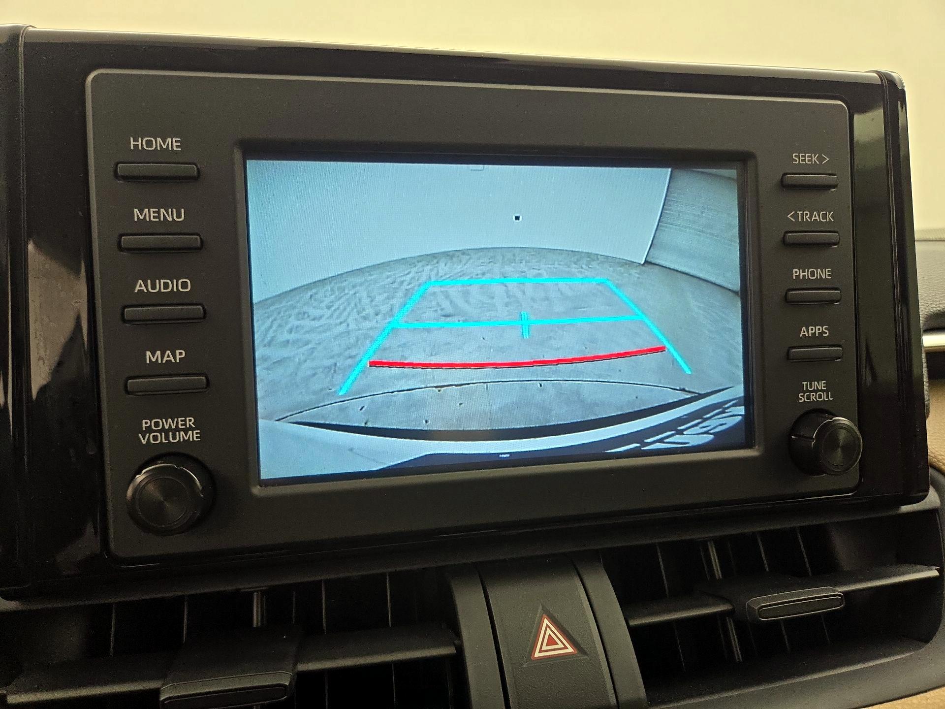Thumbnail: 2019 Toyota RAV4 - 14
