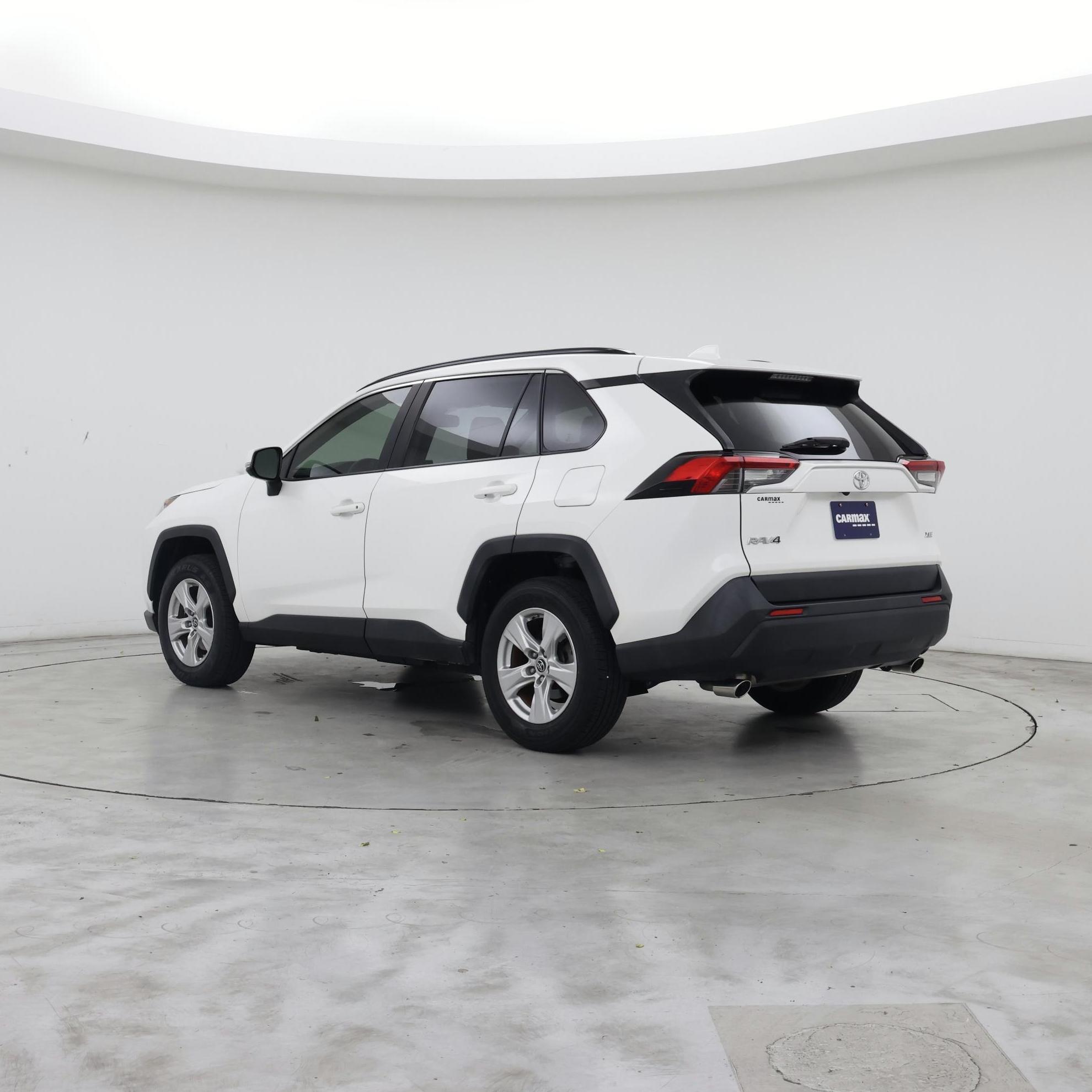 Thumbnail: 2019 Toyota RAV4 - 2