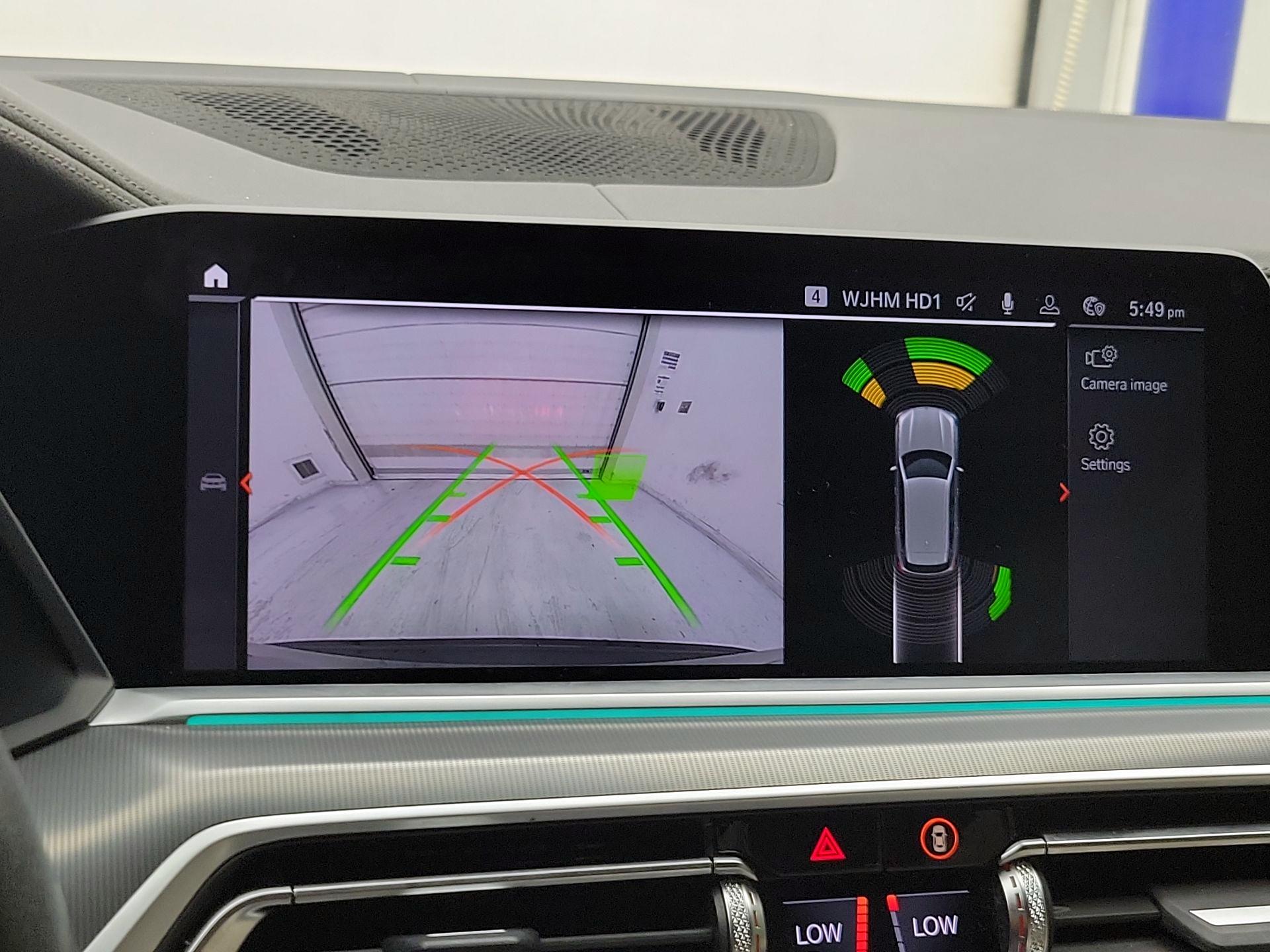 Thumbnail: 2021 BMW X5 - 15