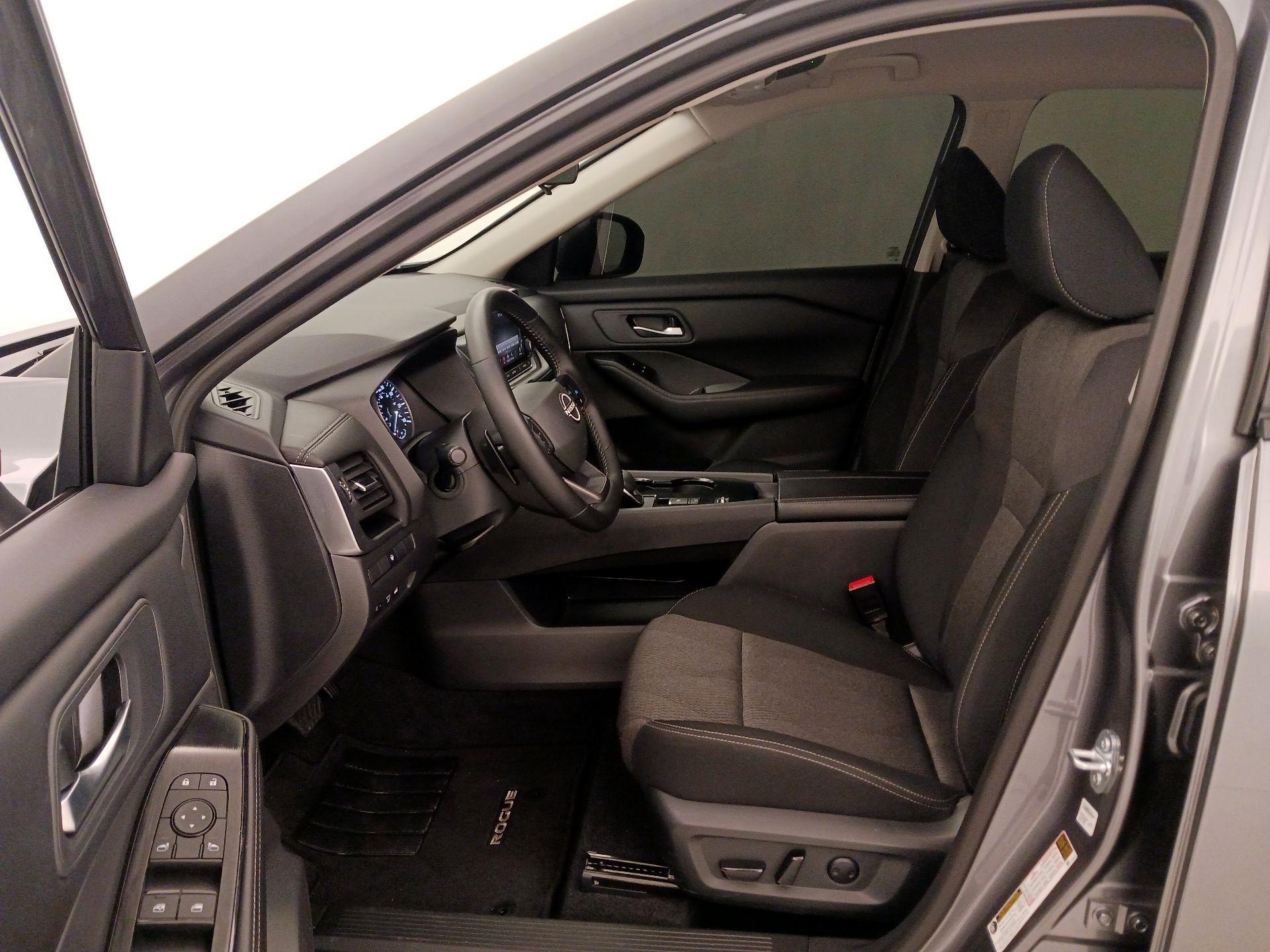 Thumbnail: 2026 Nissan Rogue - 11