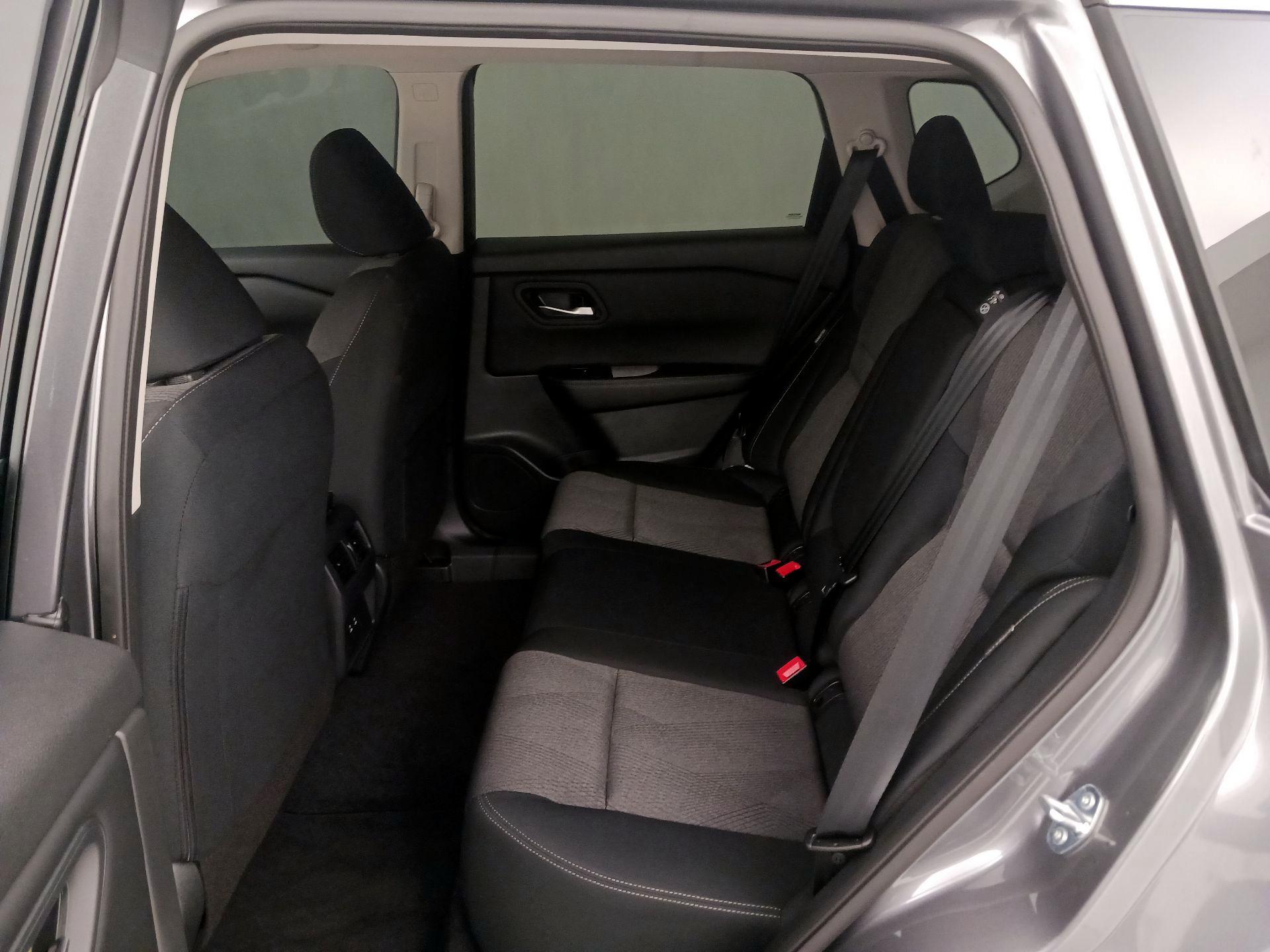 Thumbnail: 2026 Nissan Rogue - 19