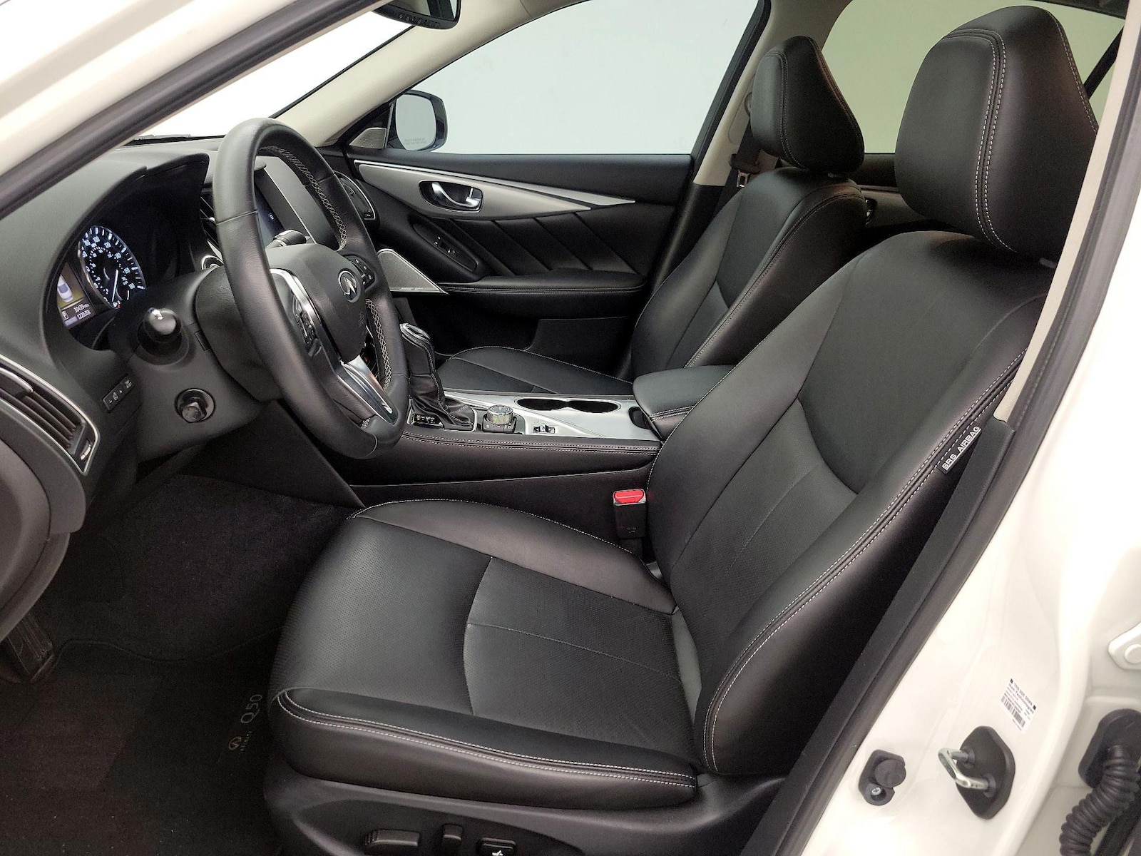 2023 INFINITI Q50 LUXE - Photo 12