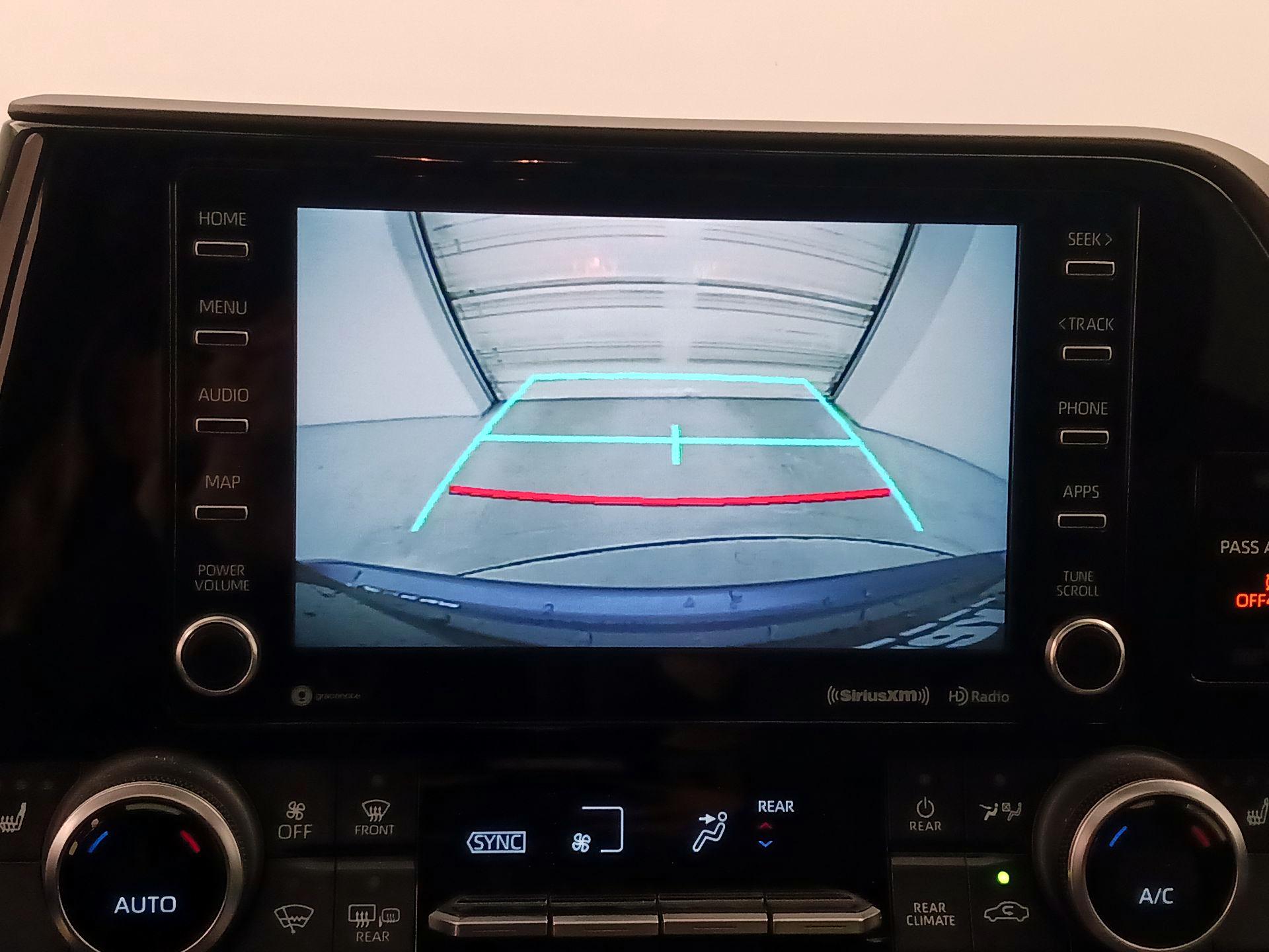 Thumbnail: 2021 Toyota Highlander - 14