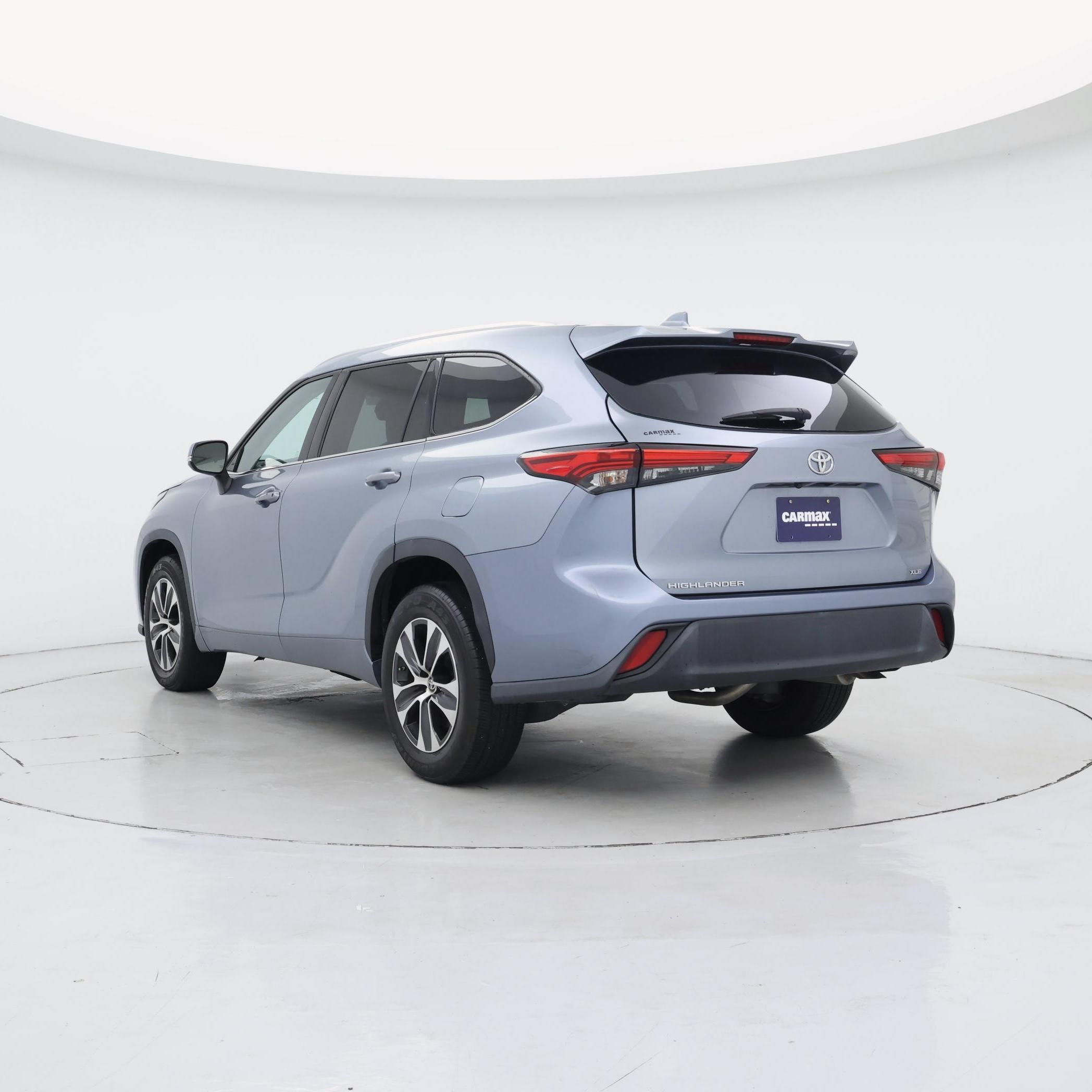 Thumbnail: 2021 Toyota Highlander - 2