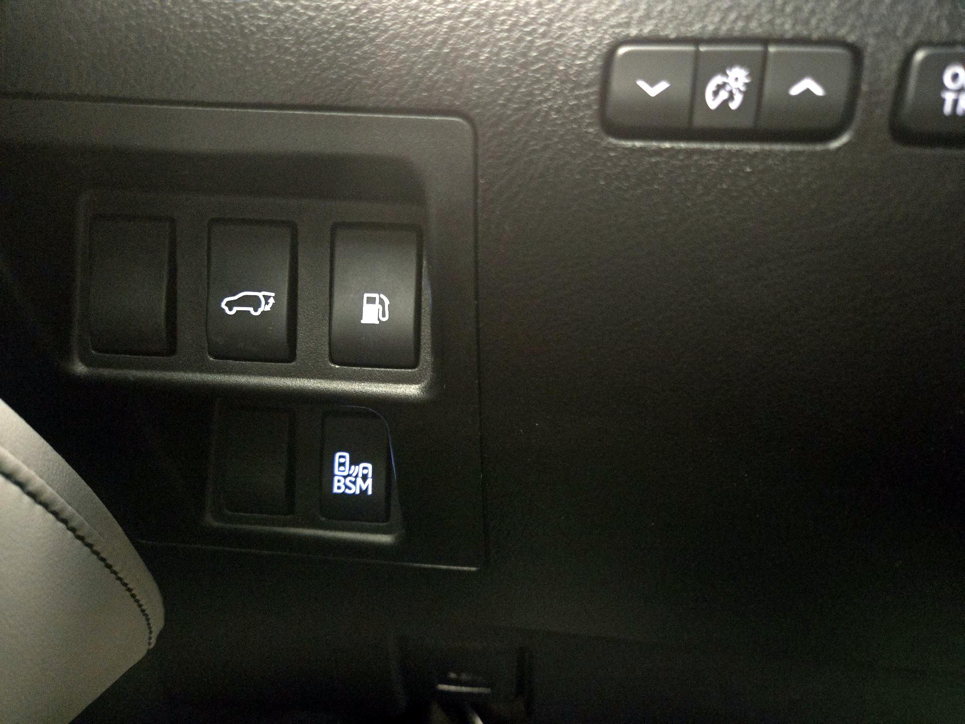 Thumbnail: 2015 Lexus RX - 13