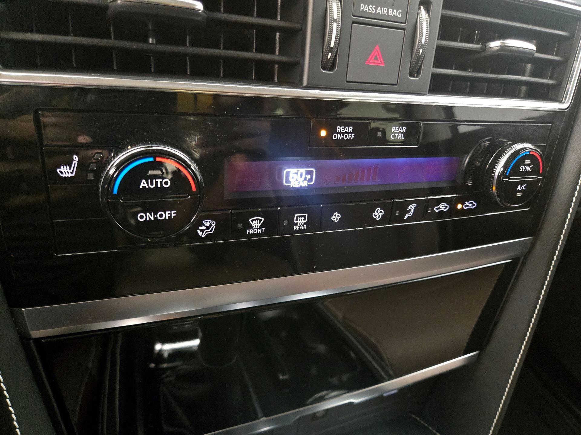 Thumbnail: 2023 INFINITI QX80 - 17