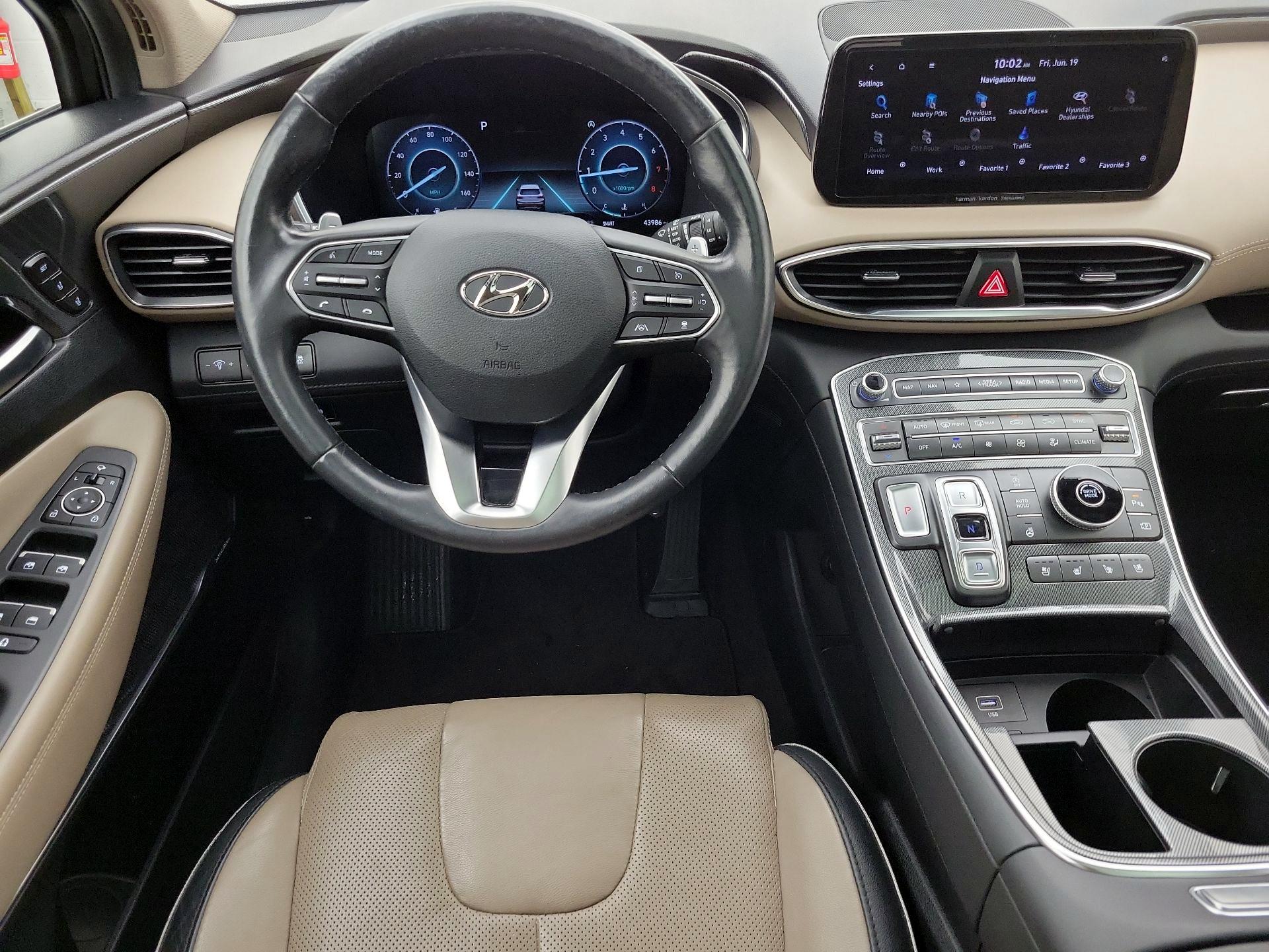 Thumbnail: 2022 Hyundai Santa Fe - 10