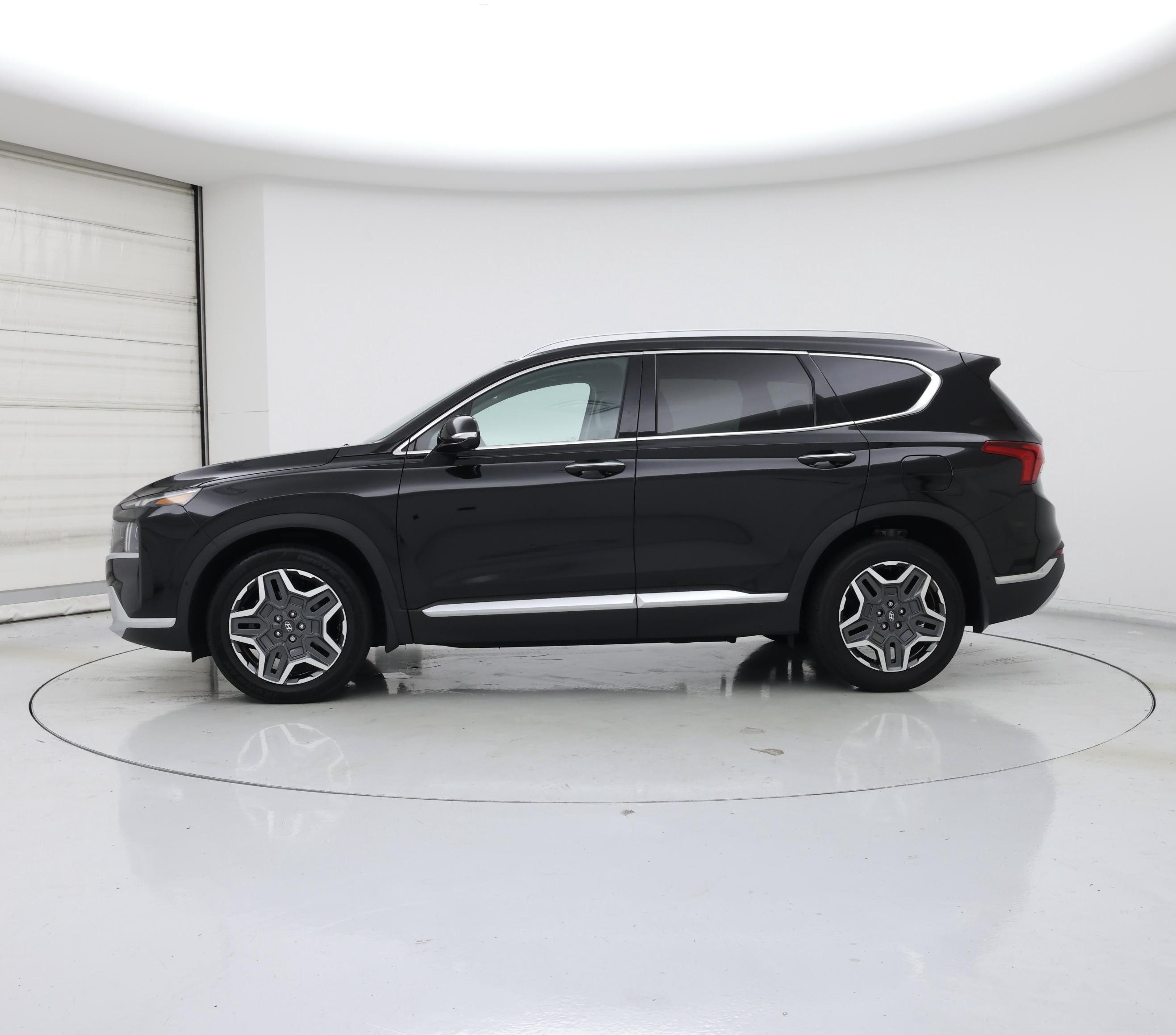 Thumbnail: 2022 Hyundai Santa Fe - 3
