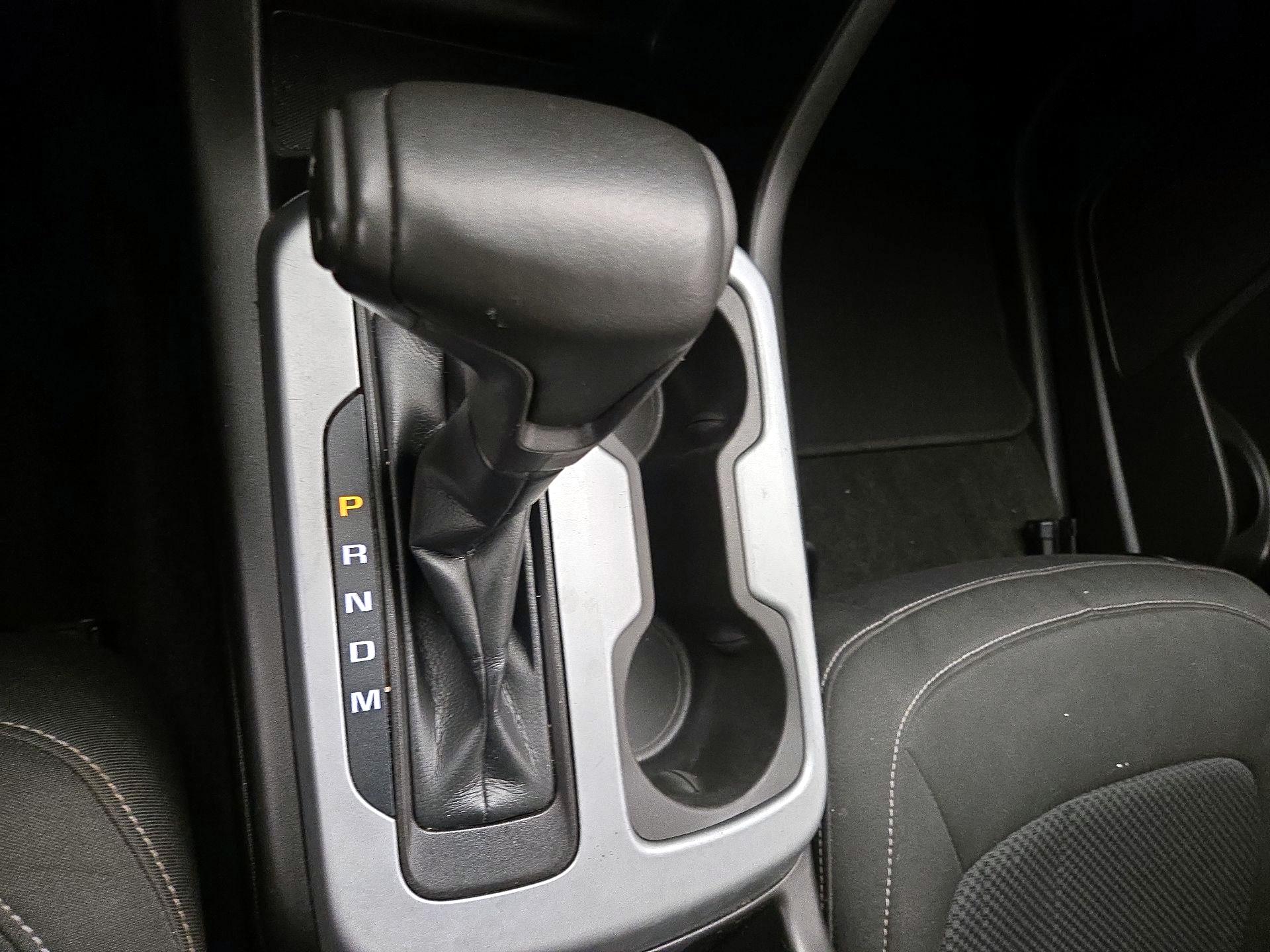 Thumbnail: 2016 Chevrolet Colorado - 17