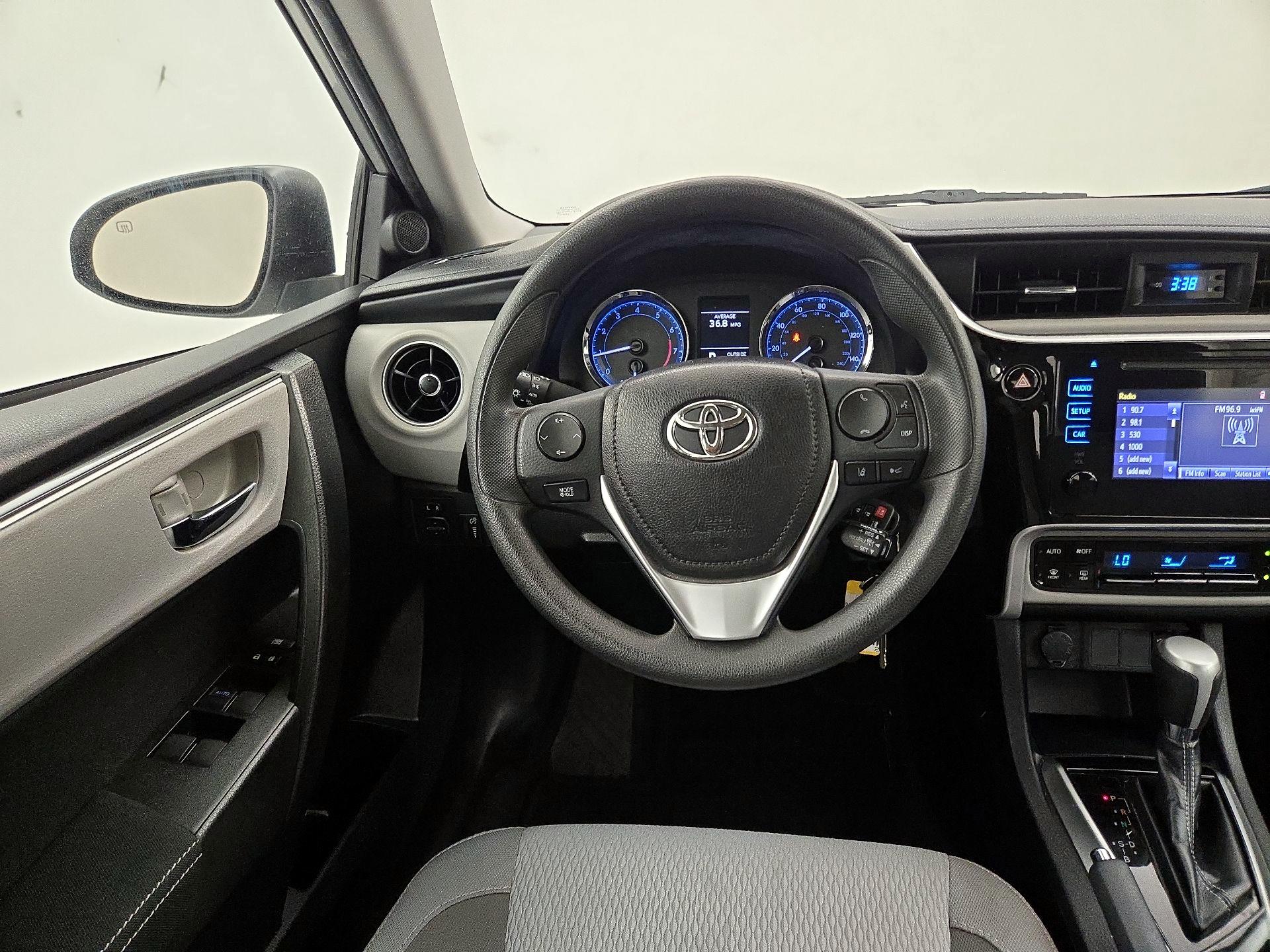 Thumbnail: 2019 Toyota Corolla - 10