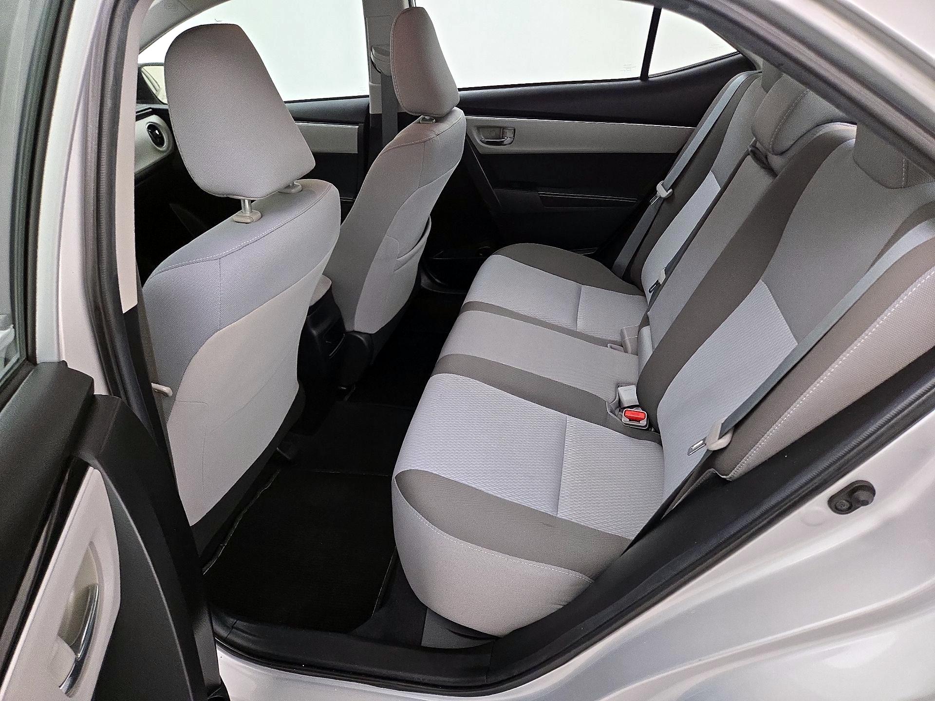Thumbnail: 2019 Toyota Corolla - 19