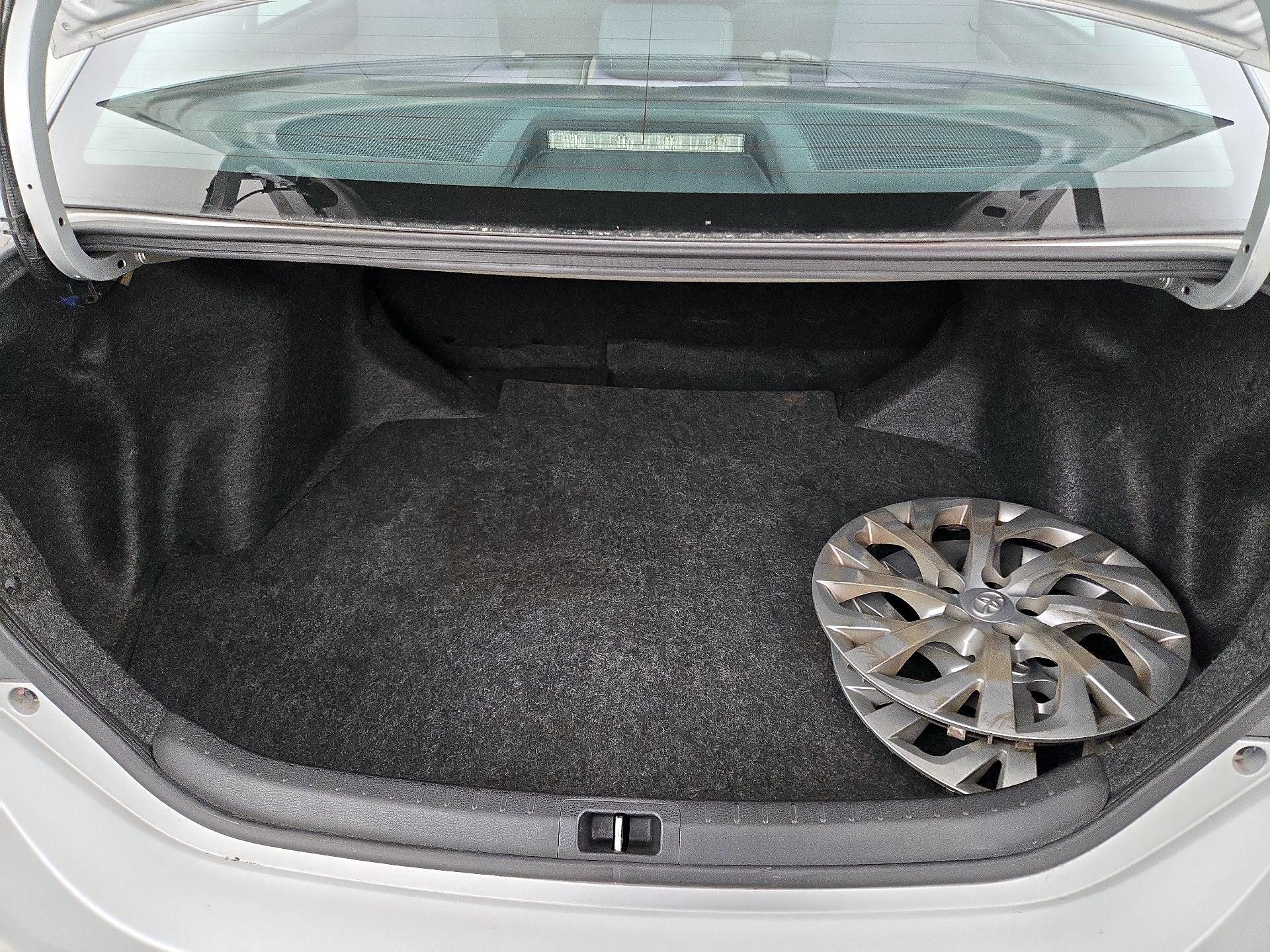 Thumbnail: 2019 Toyota Corolla - 20