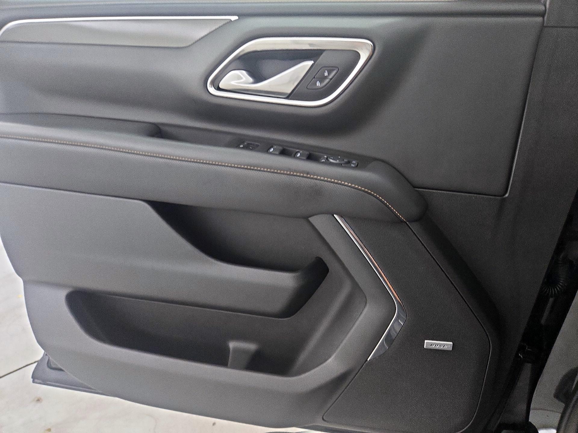 Thumbnail: 2022 GMC Yukon XL - 12