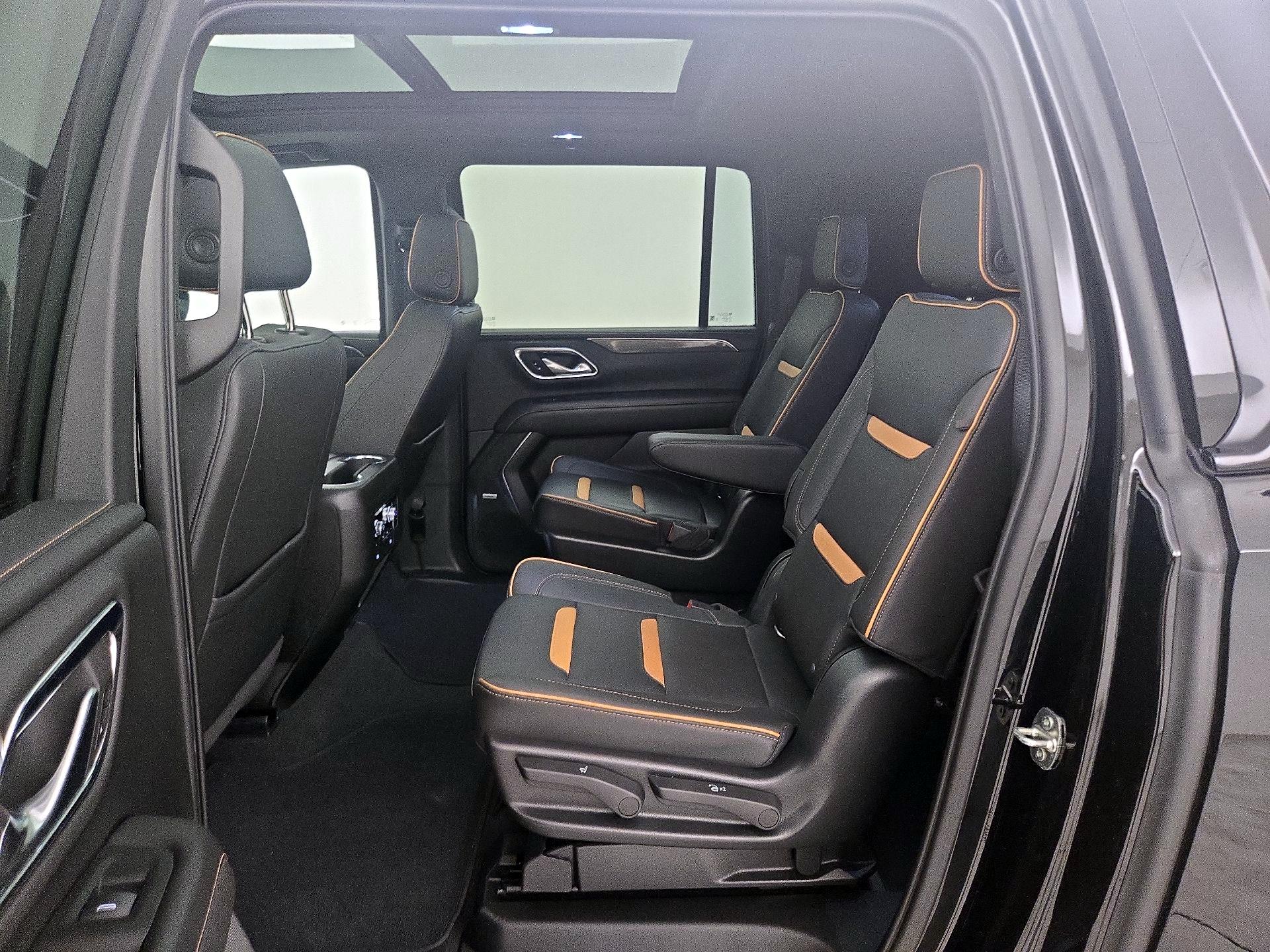 Thumbnail: 2022 GMC Yukon XL - 20