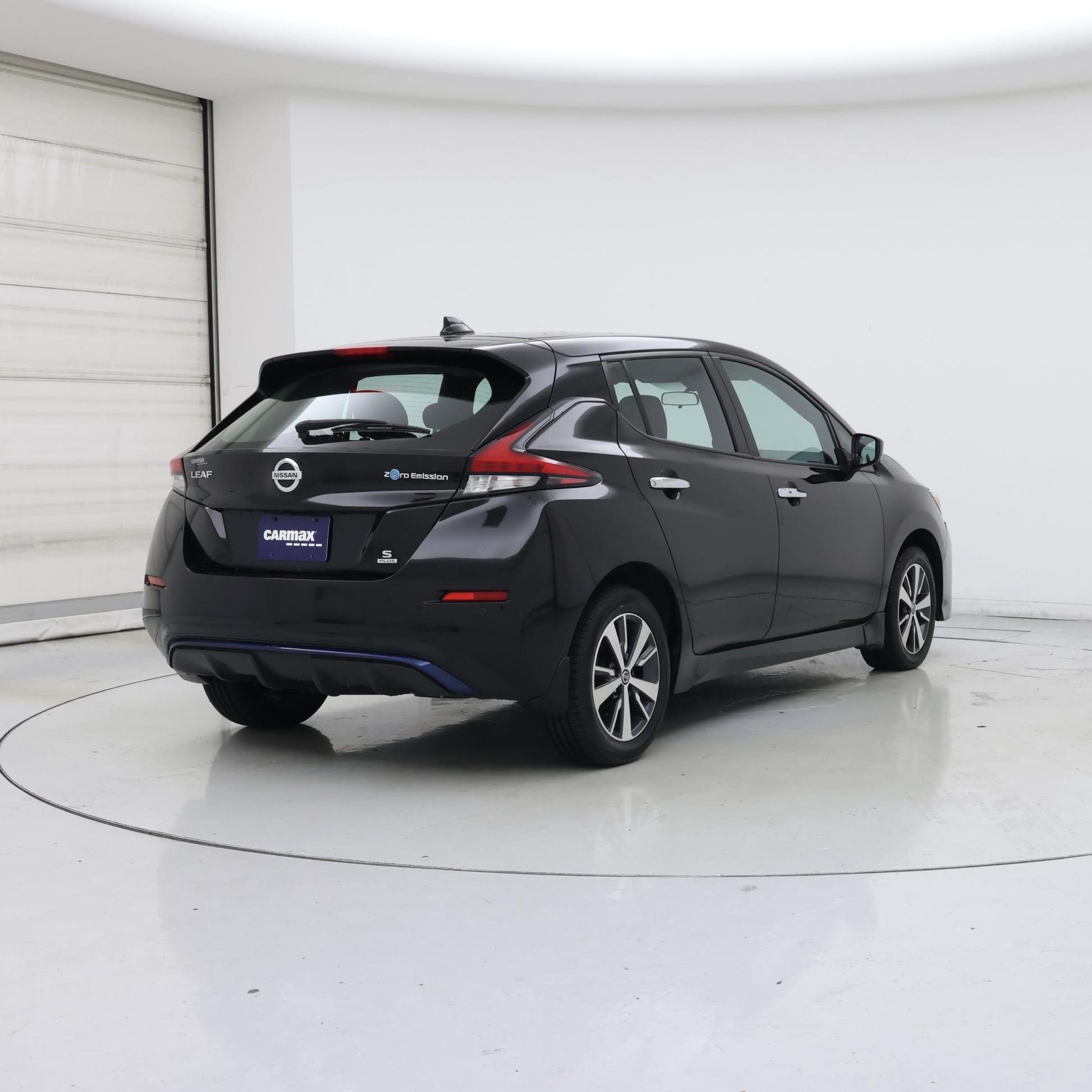 Thumbnail: 2022 Nissan Leaf - 8