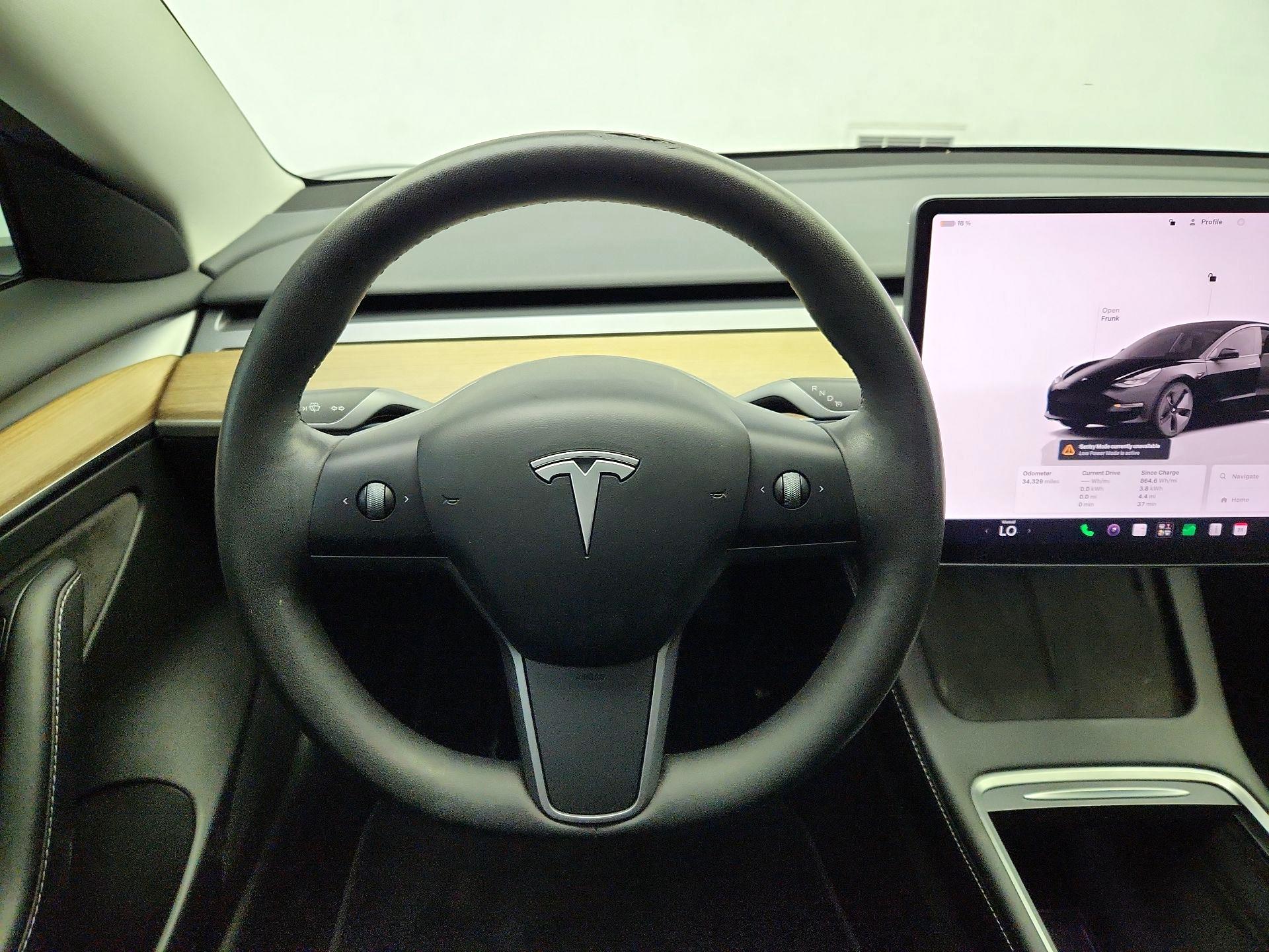 Thumbnail: 2023 Tesla Model 3 - 10
