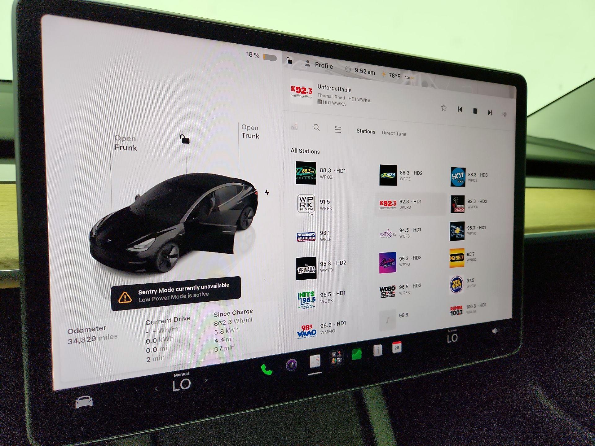Thumbnail: 2023 Tesla Model 3 - 16
