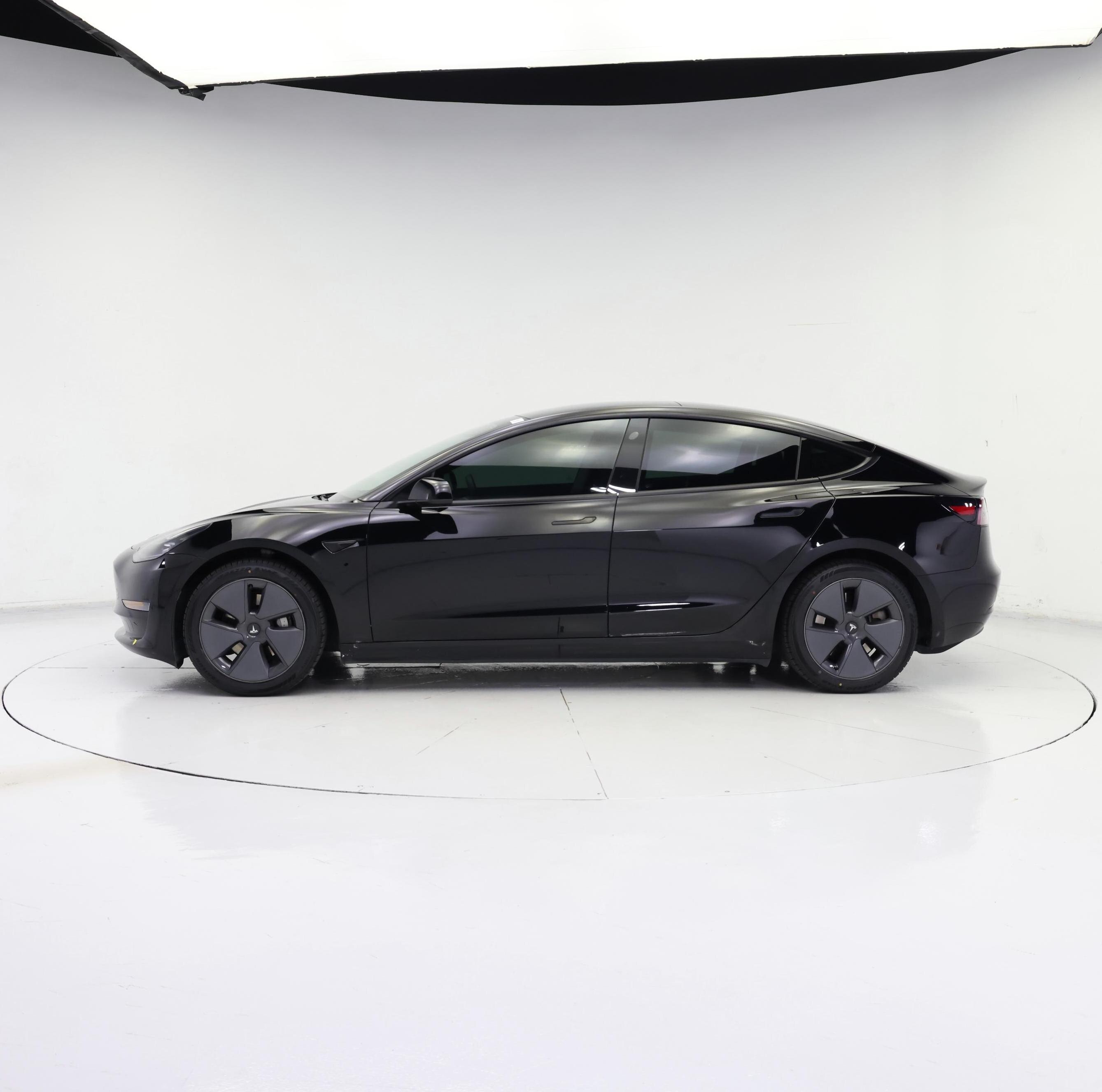 Thumbnail: 2023 Tesla Model 3 - 3