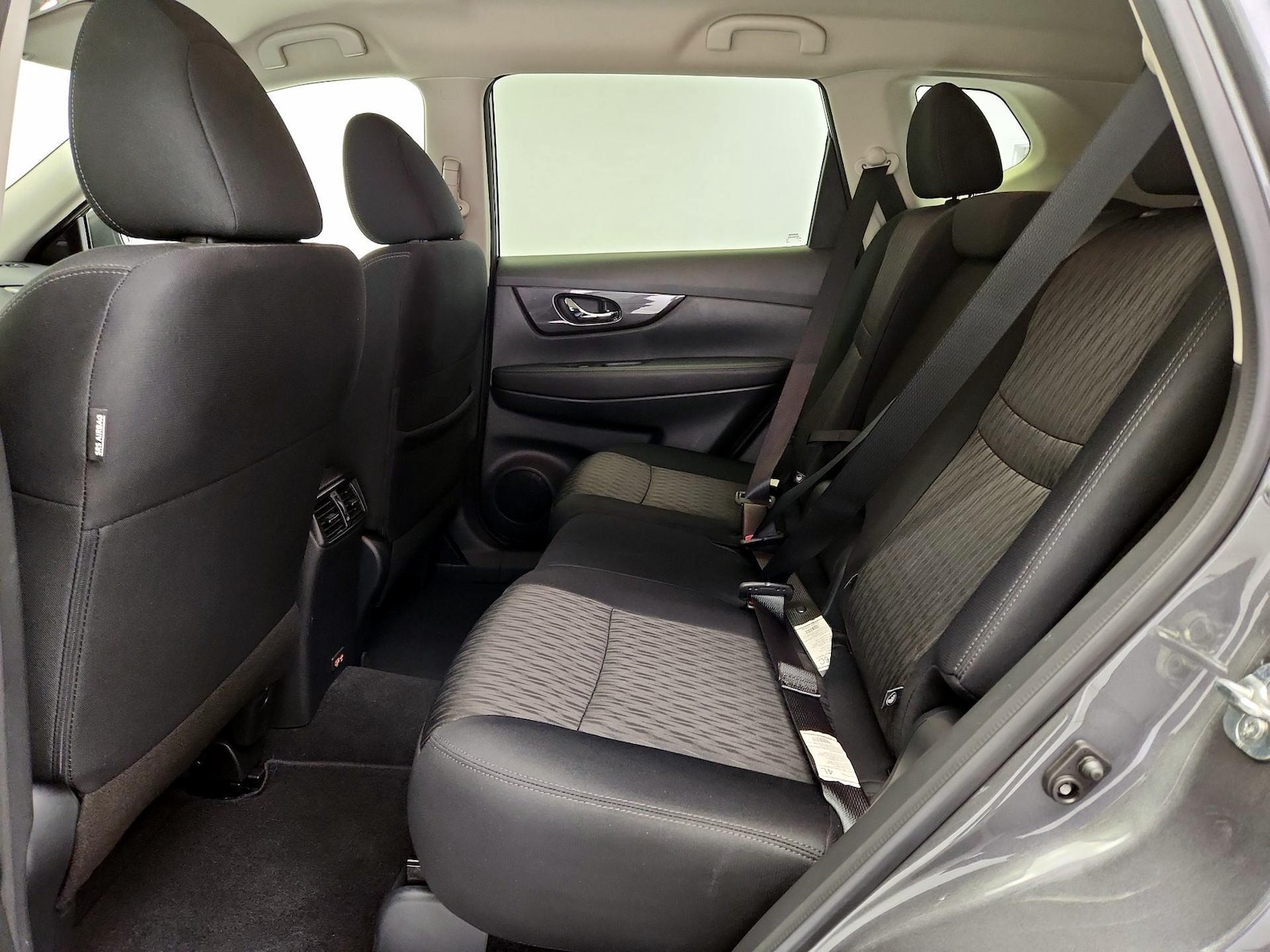 2020 Nissan Rogue SV - Photo 20