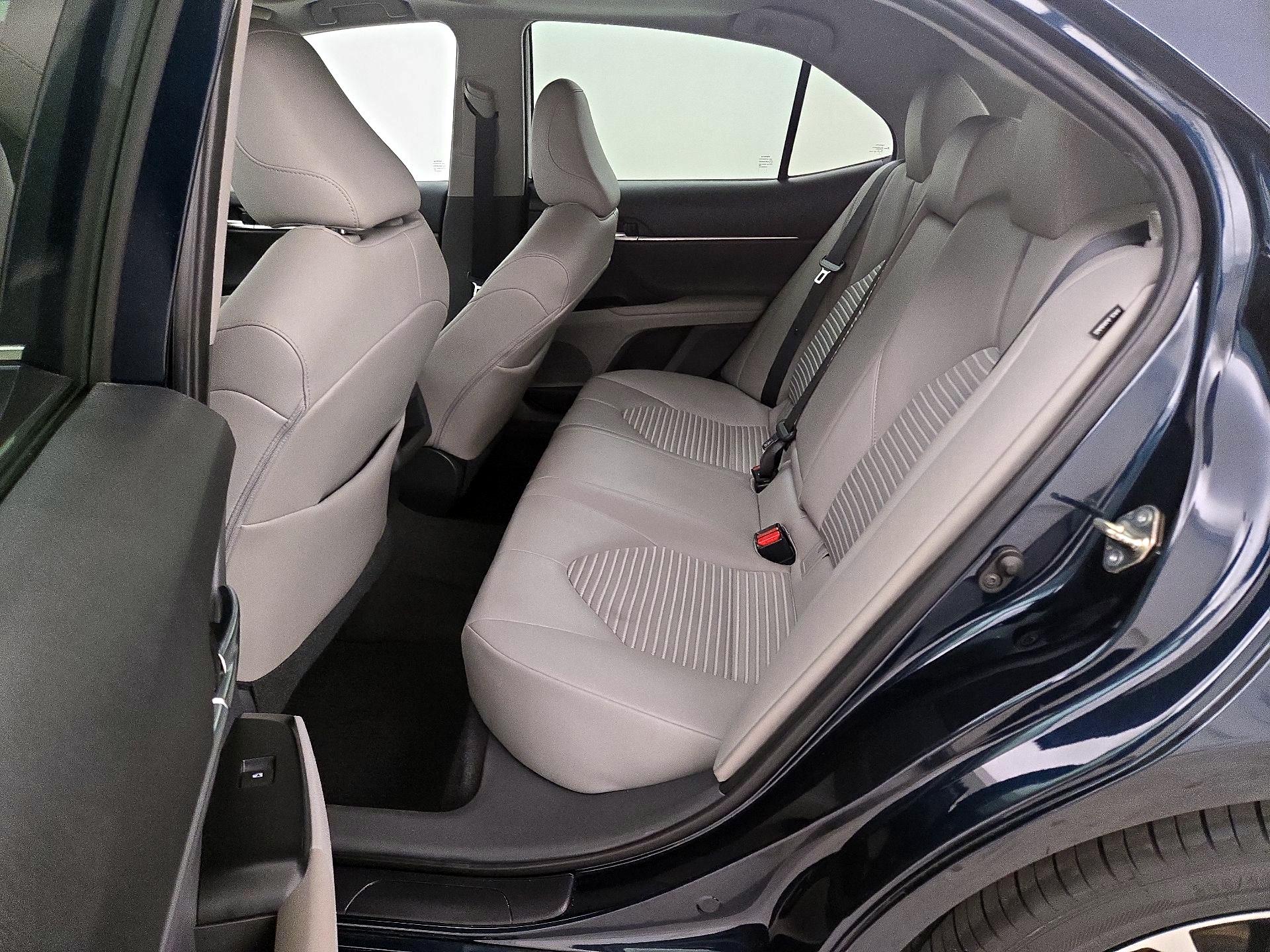 Thumbnail: 2020 Toyota Camry - 20