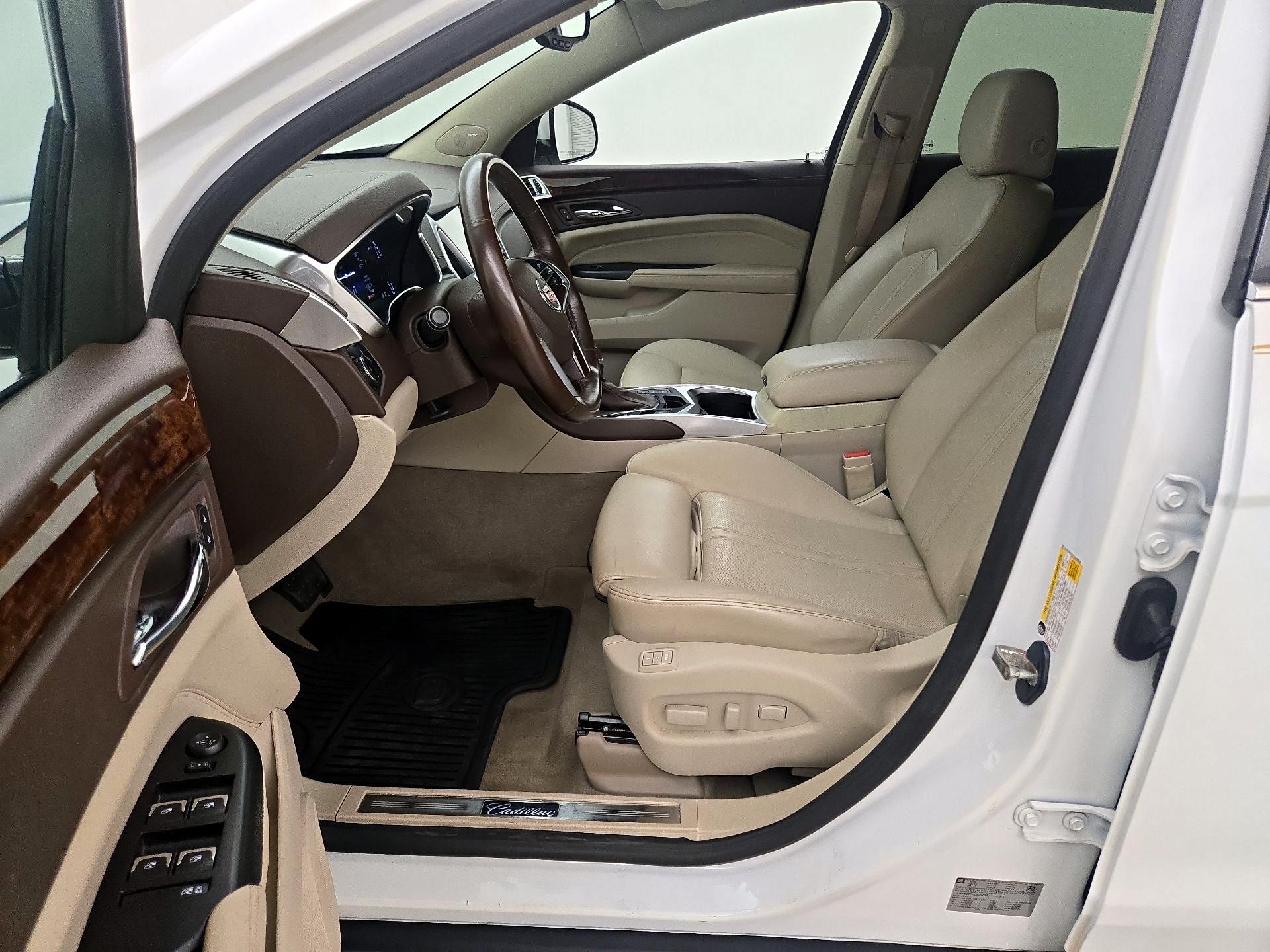 Thumbnail: 2016 Cadillac SRX - 11