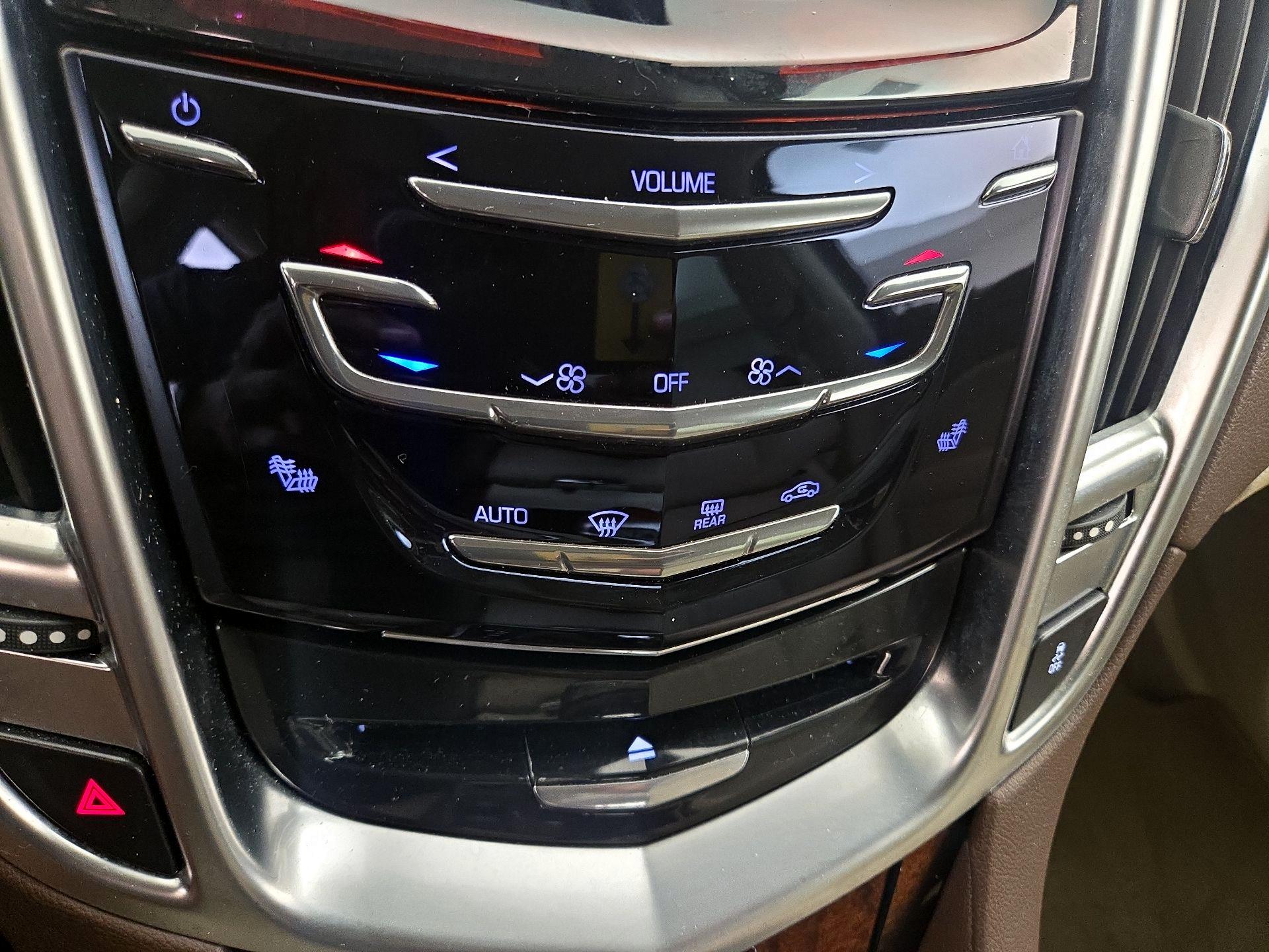 Thumbnail: 2016 Cadillac SRX - 17
