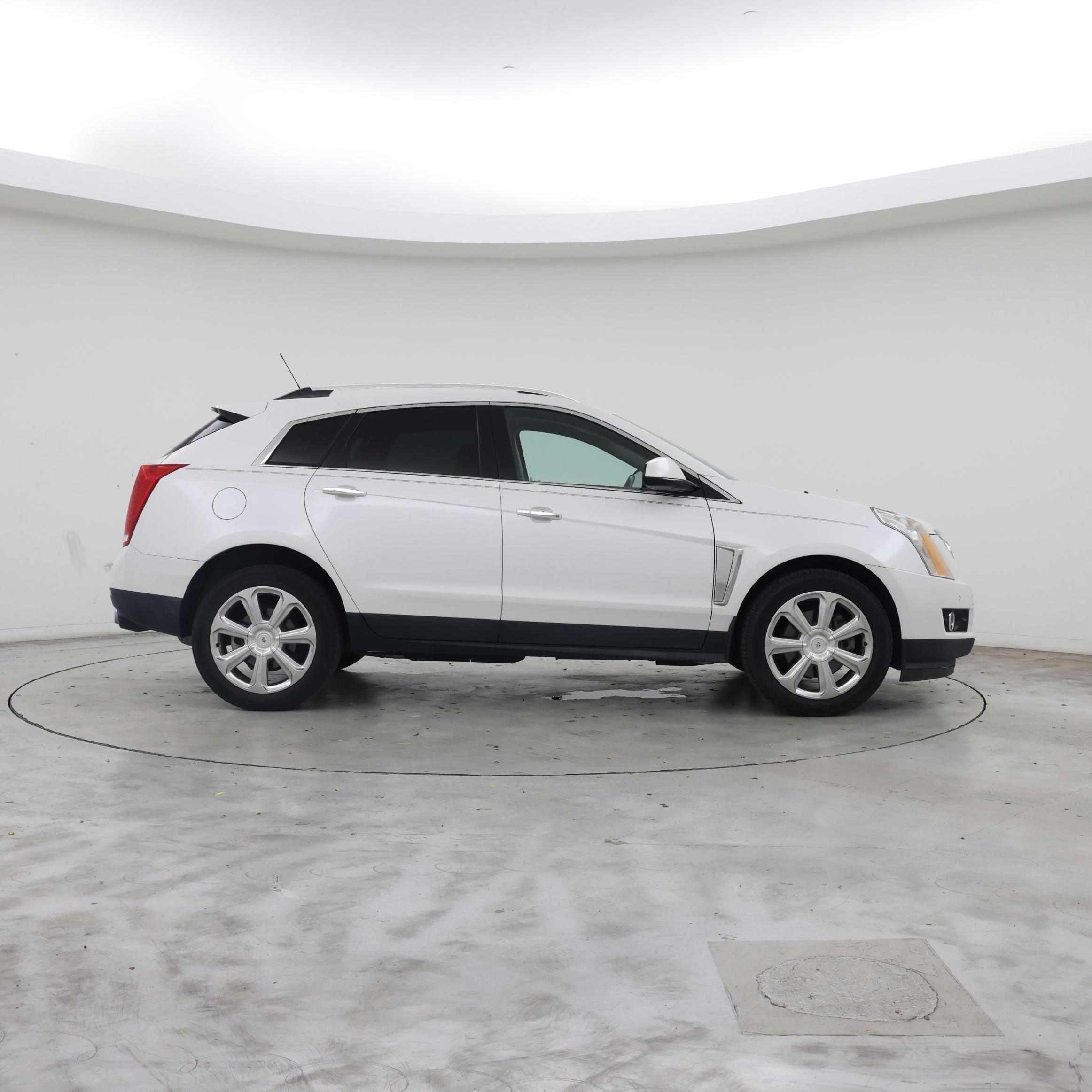 Thumbnail: 2016 Cadillac SRX - 7