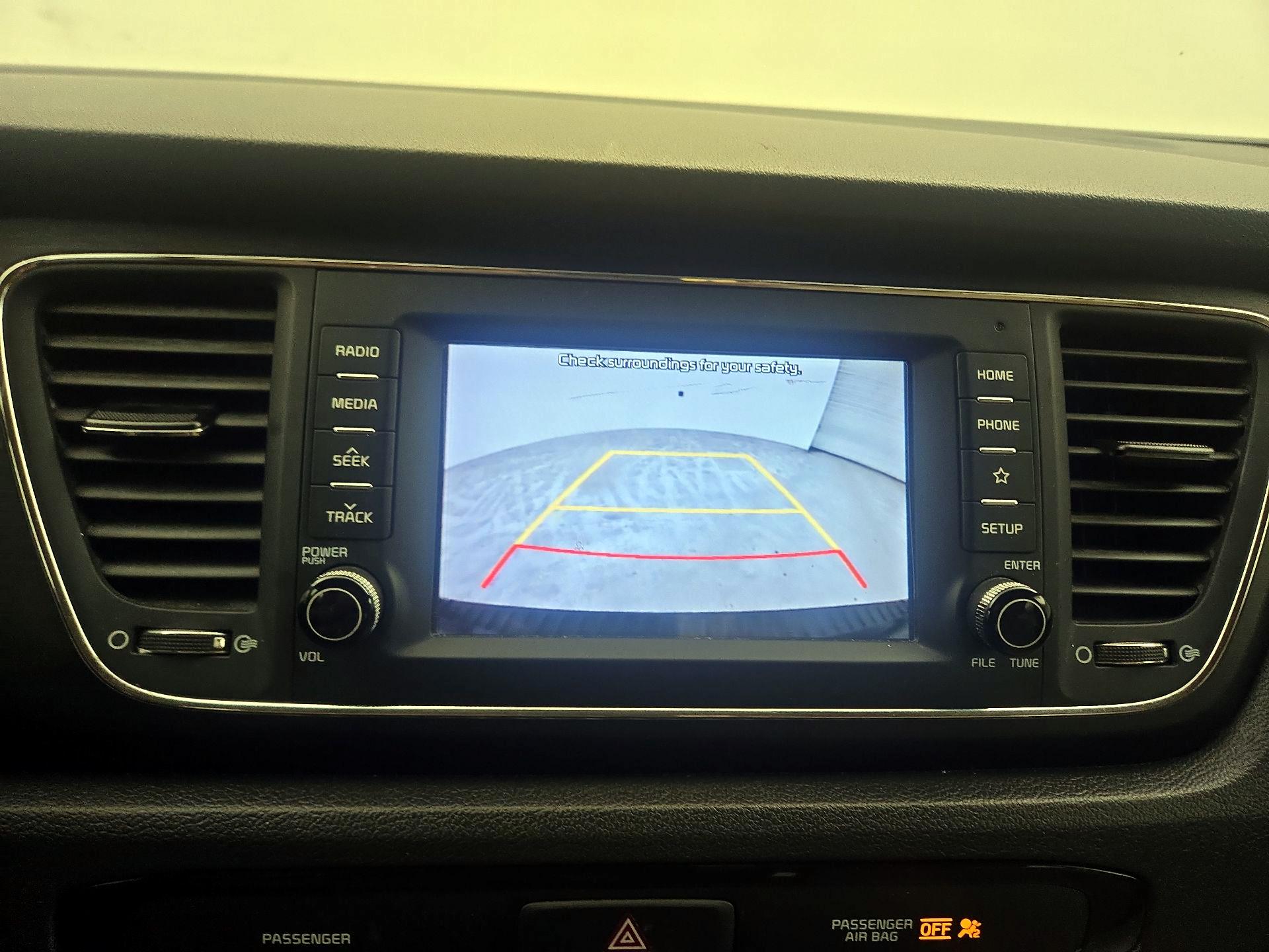 Thumbnail: 2019 Kia Sedona - 14