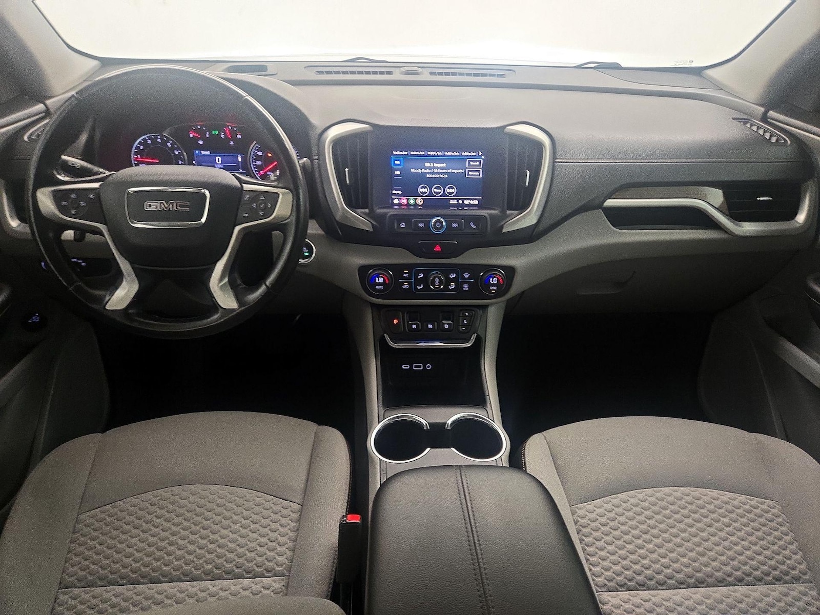 2020 GMC Terrain SLE - Photo 10