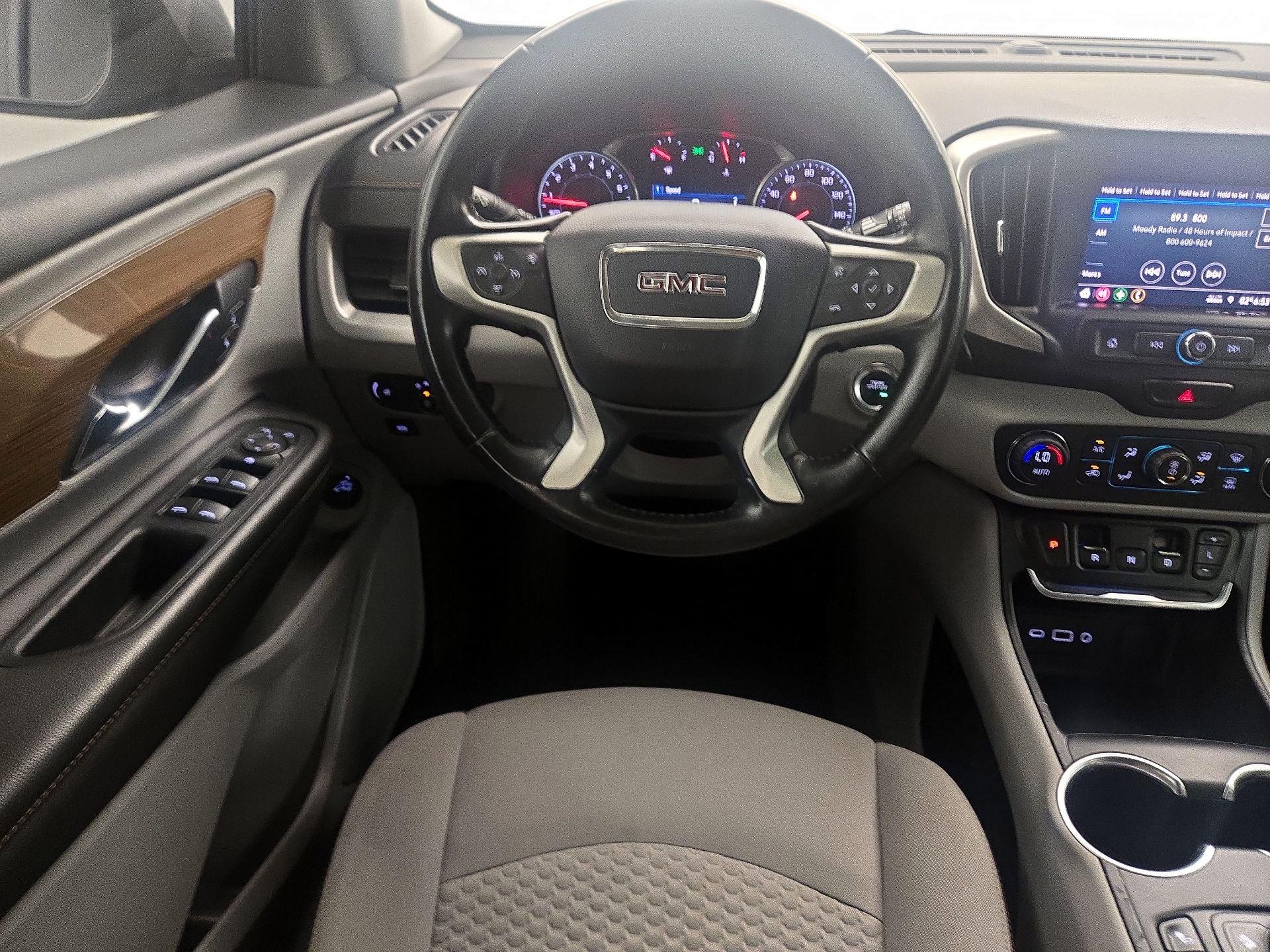 Thumbnail: 2020 GMC Terrain - 10