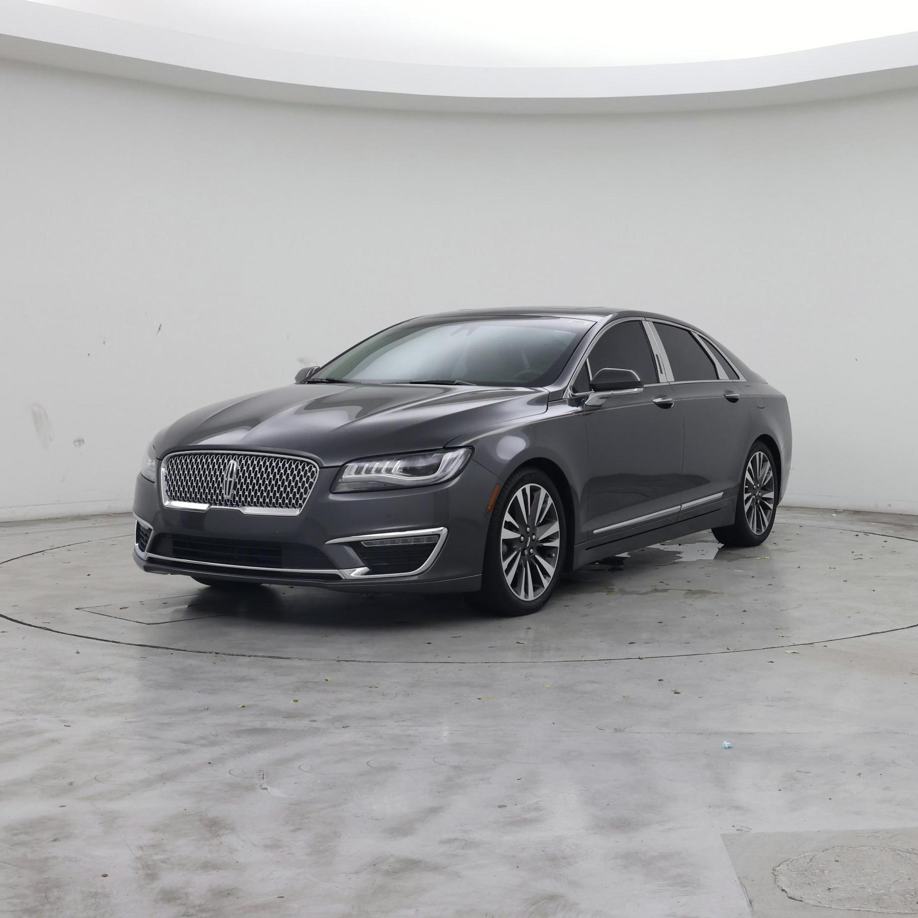 Thumbnail: 2019 Lincoln MKZ - 4