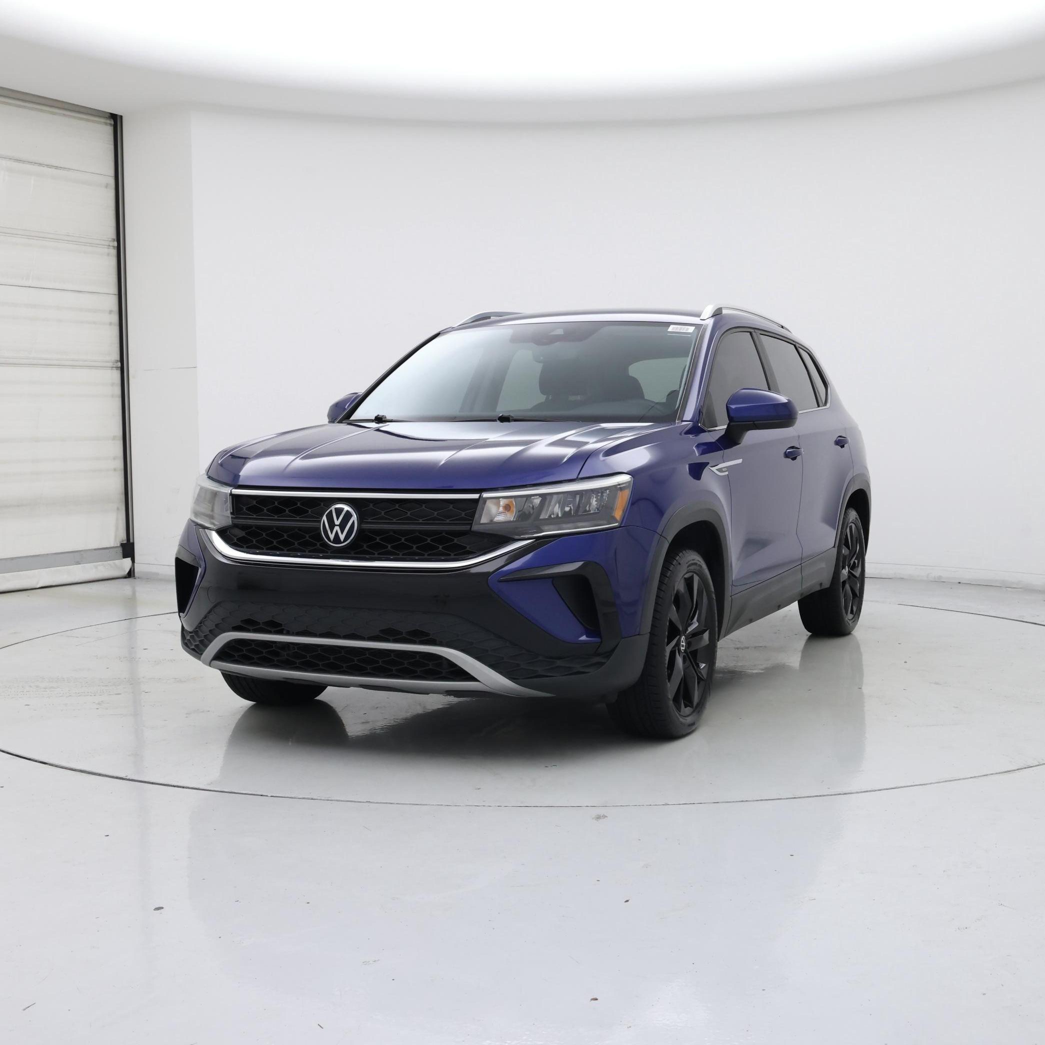 Thumbnail: 2022 Volkswagen Taos - 4
