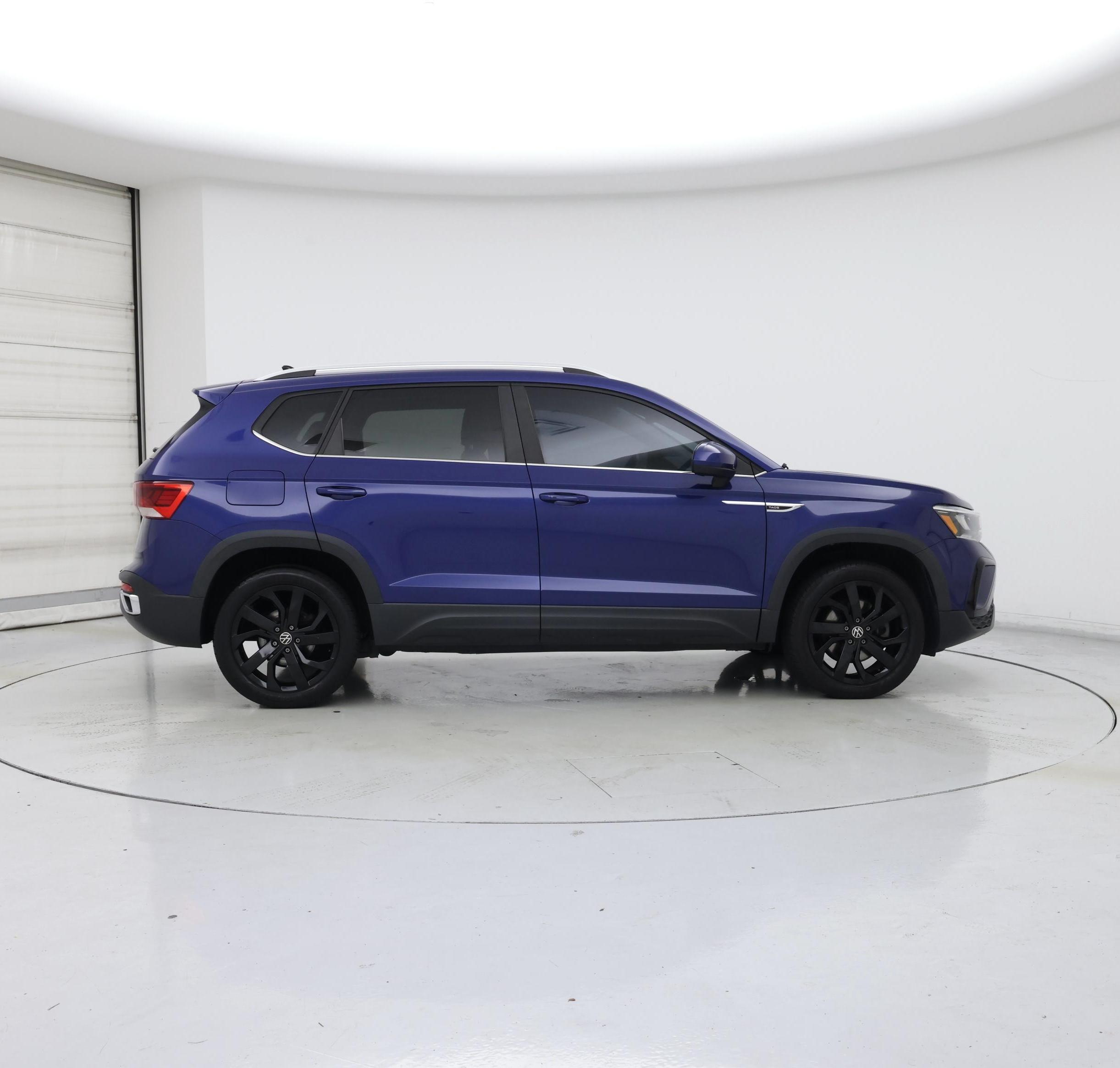 Thumbnail: 2022 Volkswagen Taos - 7