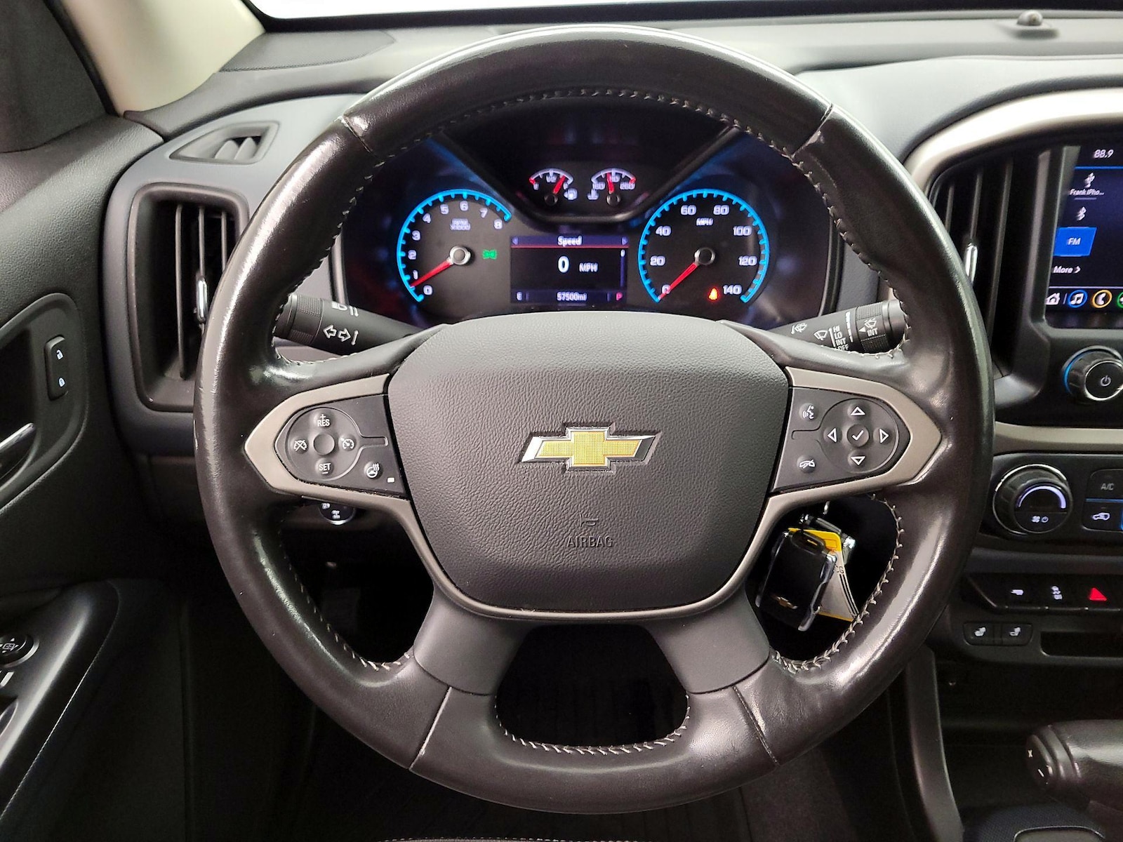 2020 Chevrolet Colorado Z71 - Photo 11