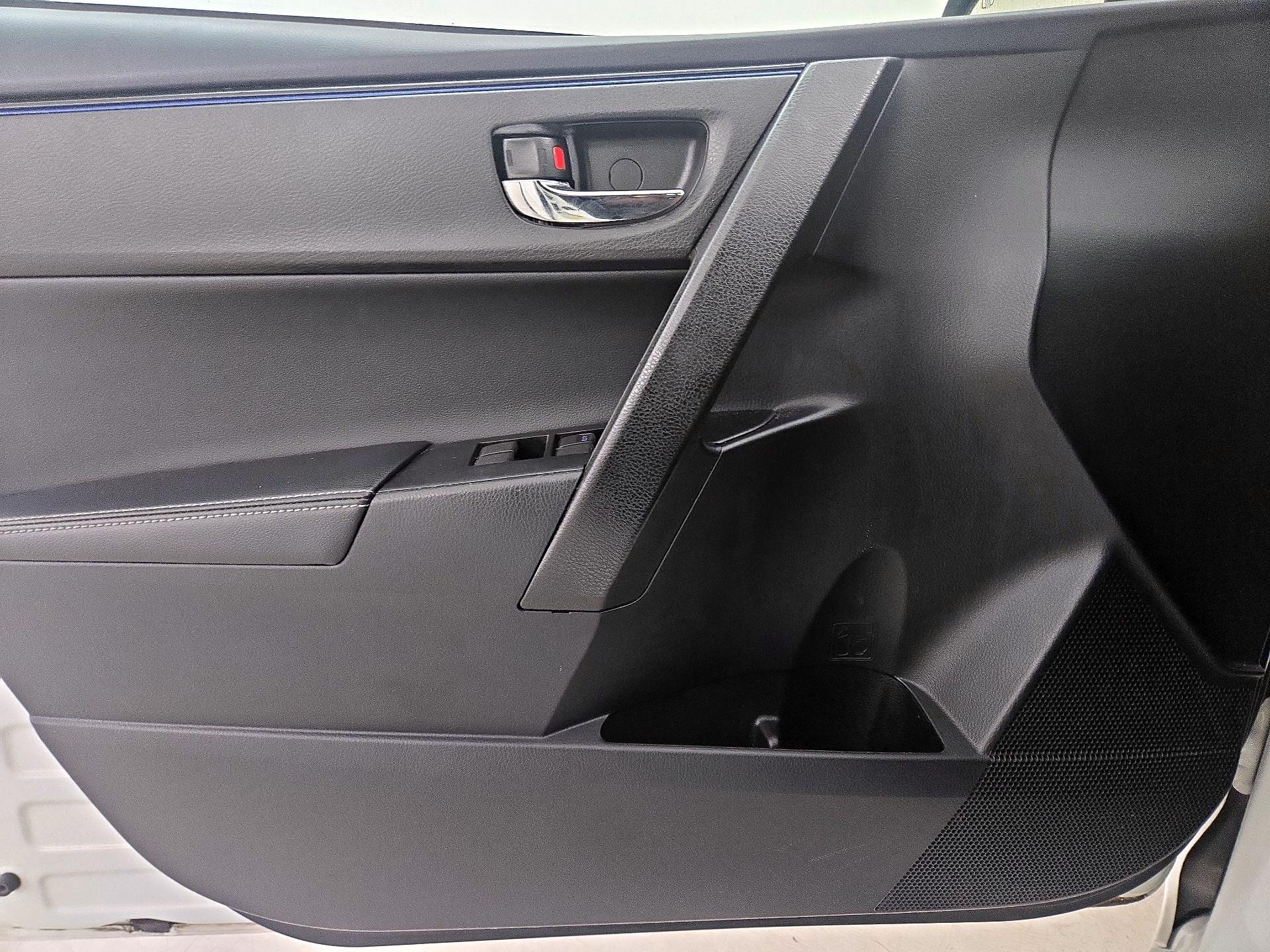 Thumbnail: 2019 Toyota Corolla - 12