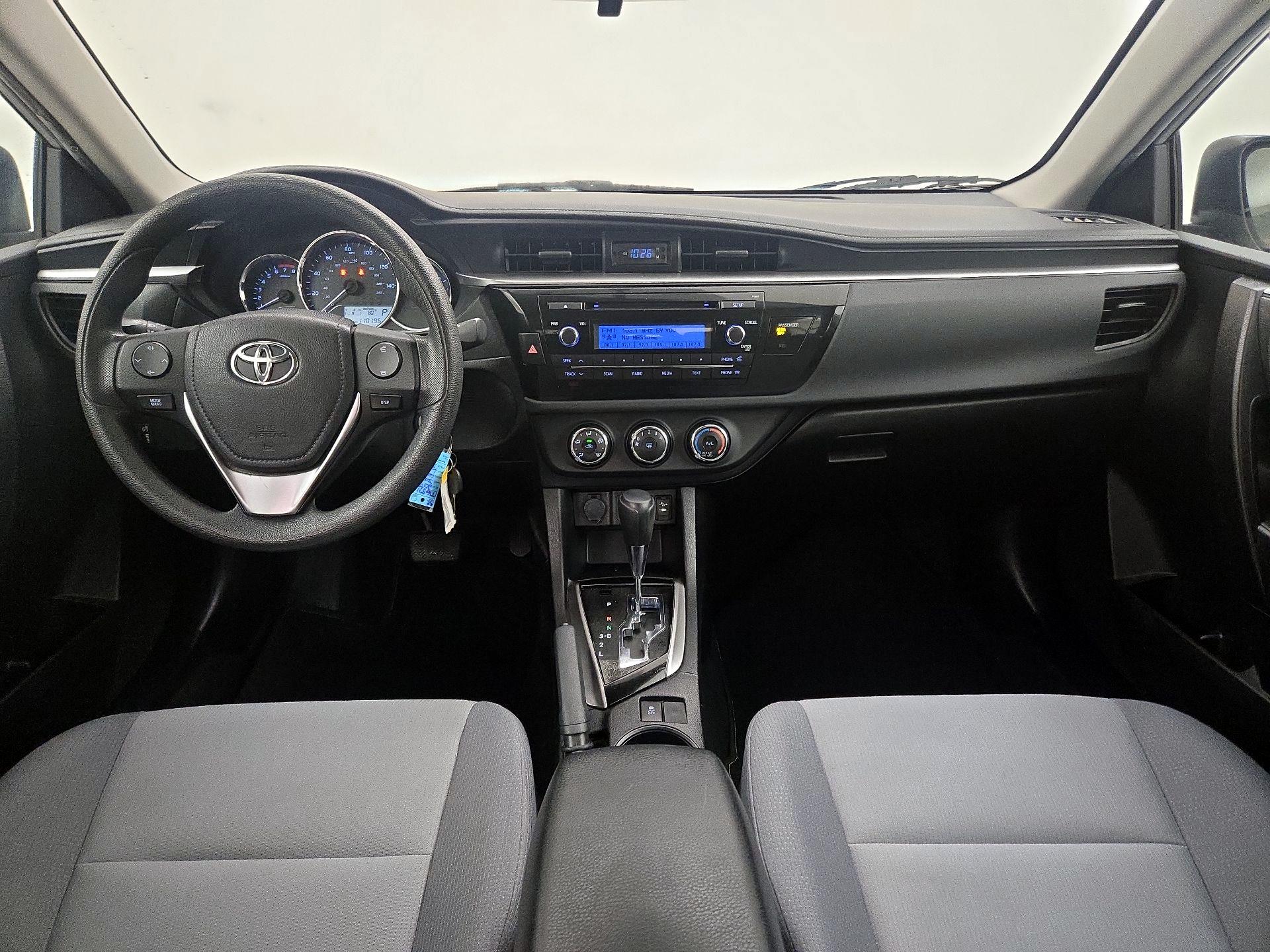 Thumbnail: 2015 Toyota Corolla - 9