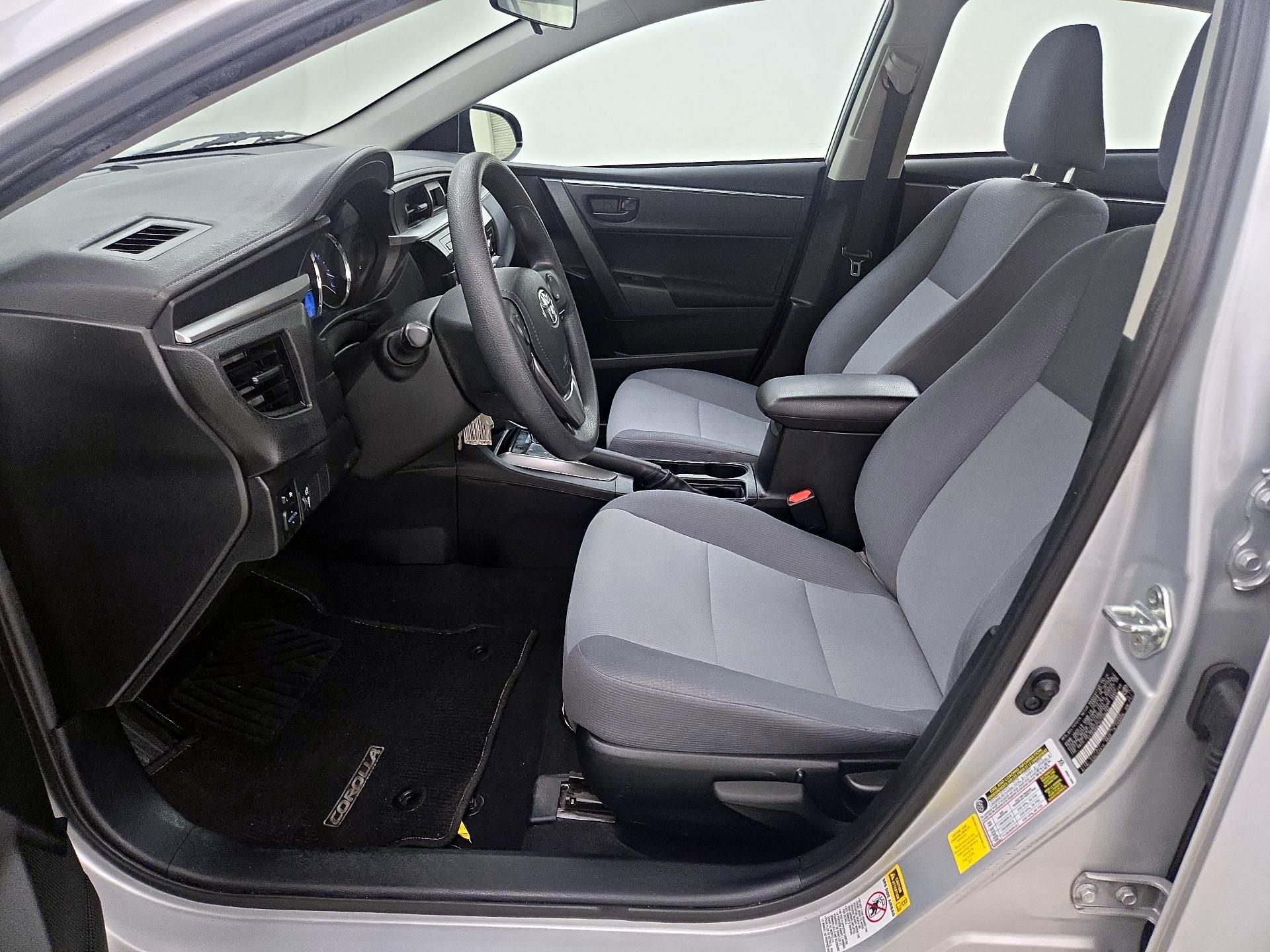 Thumbnail: 2015 Toyota Corolla - 11