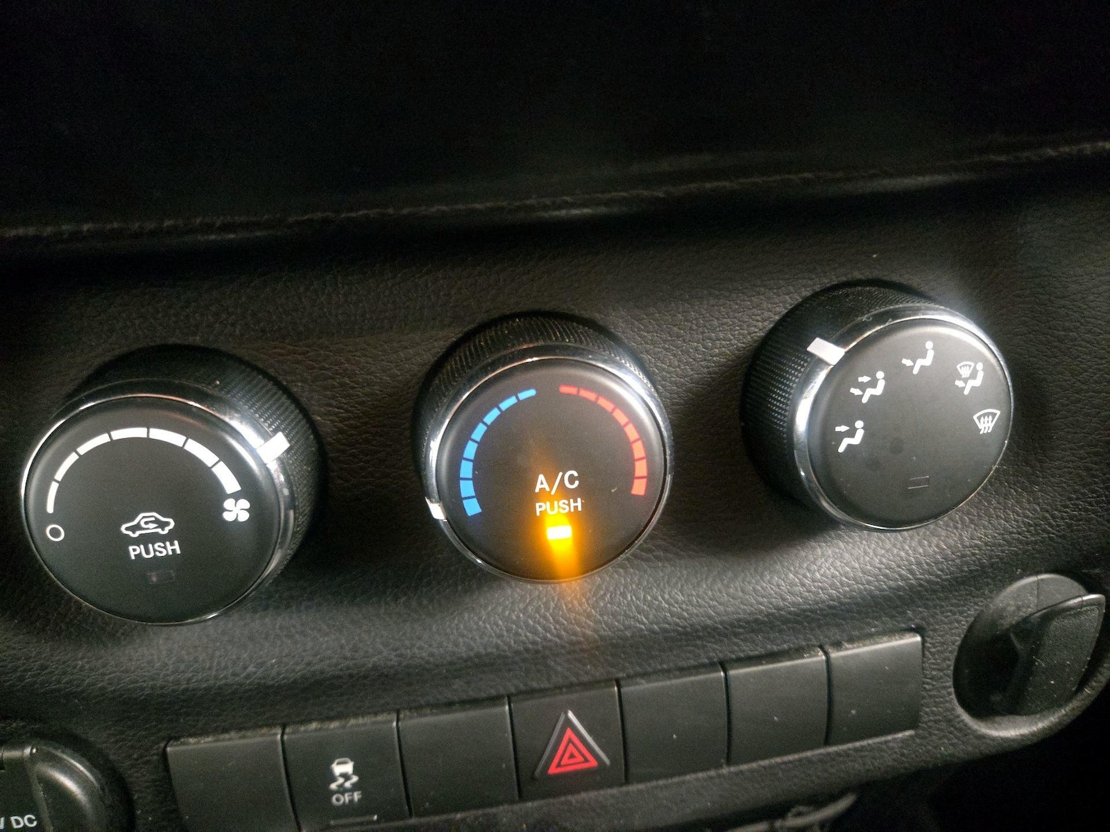 2016 Jeep Wrangler Sport S - Photo 15