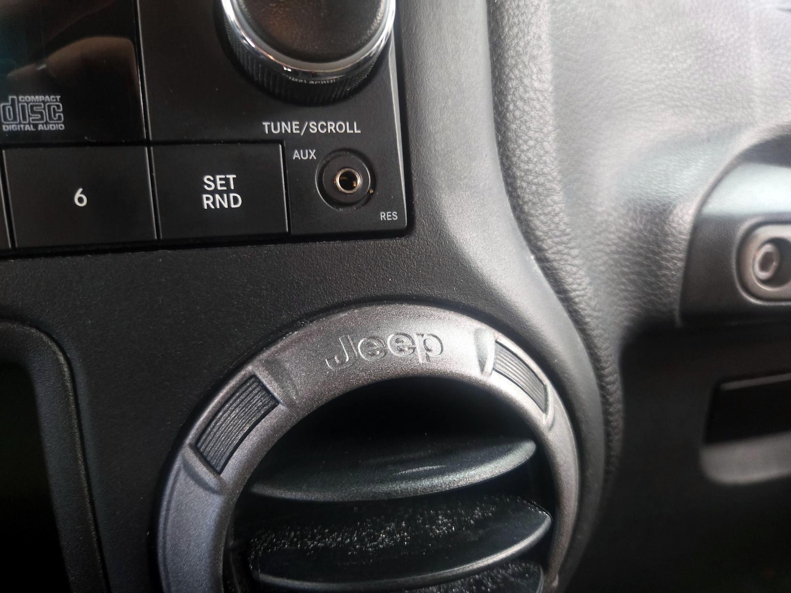 2016 Jeep Wrangler Sport S - Photo 17