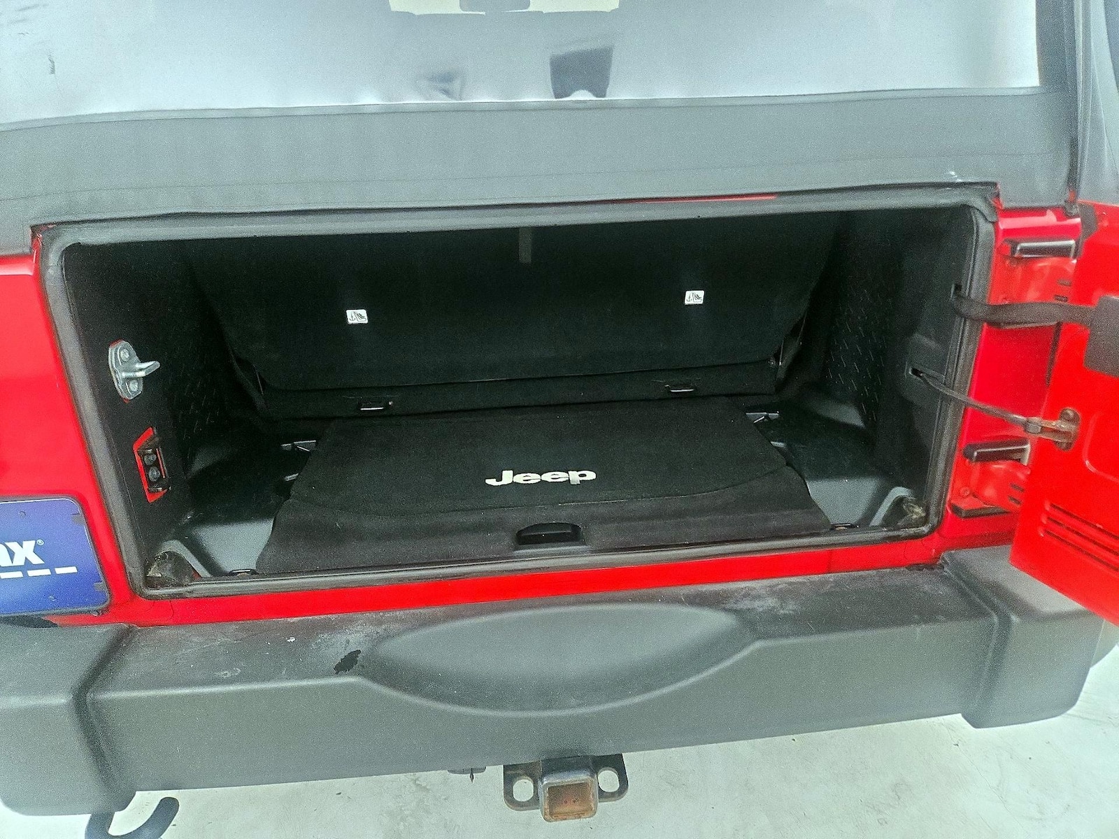 2016 Jeep Wrangler Sport S - Photo 20