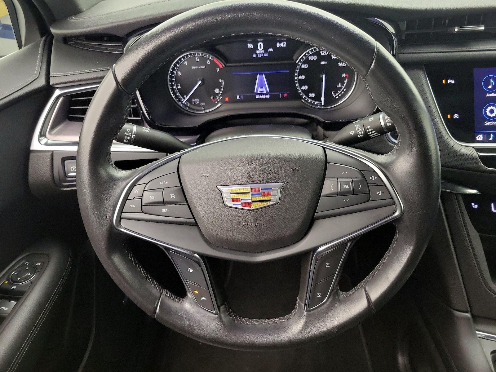 2022 Cadillac XT5 Luxury - Photo 11