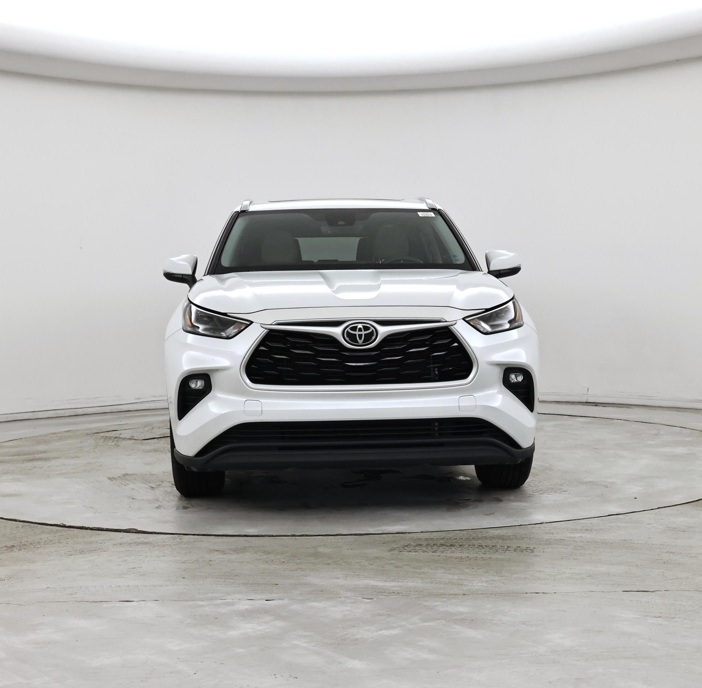 Thumbnail: 2022 Toyota Highlander - 5
