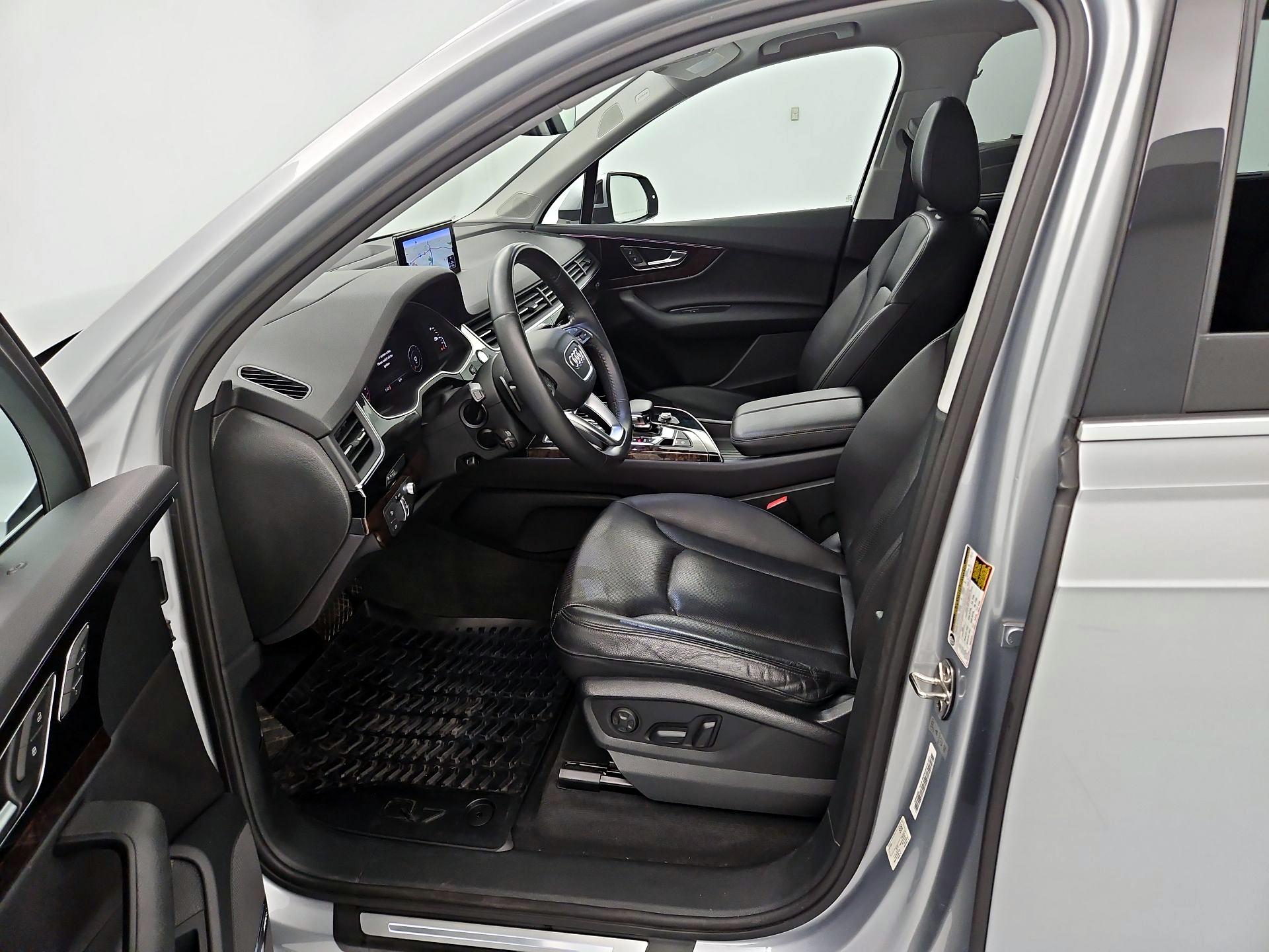 Thumbnail: 2018 Audi Q7 - 11