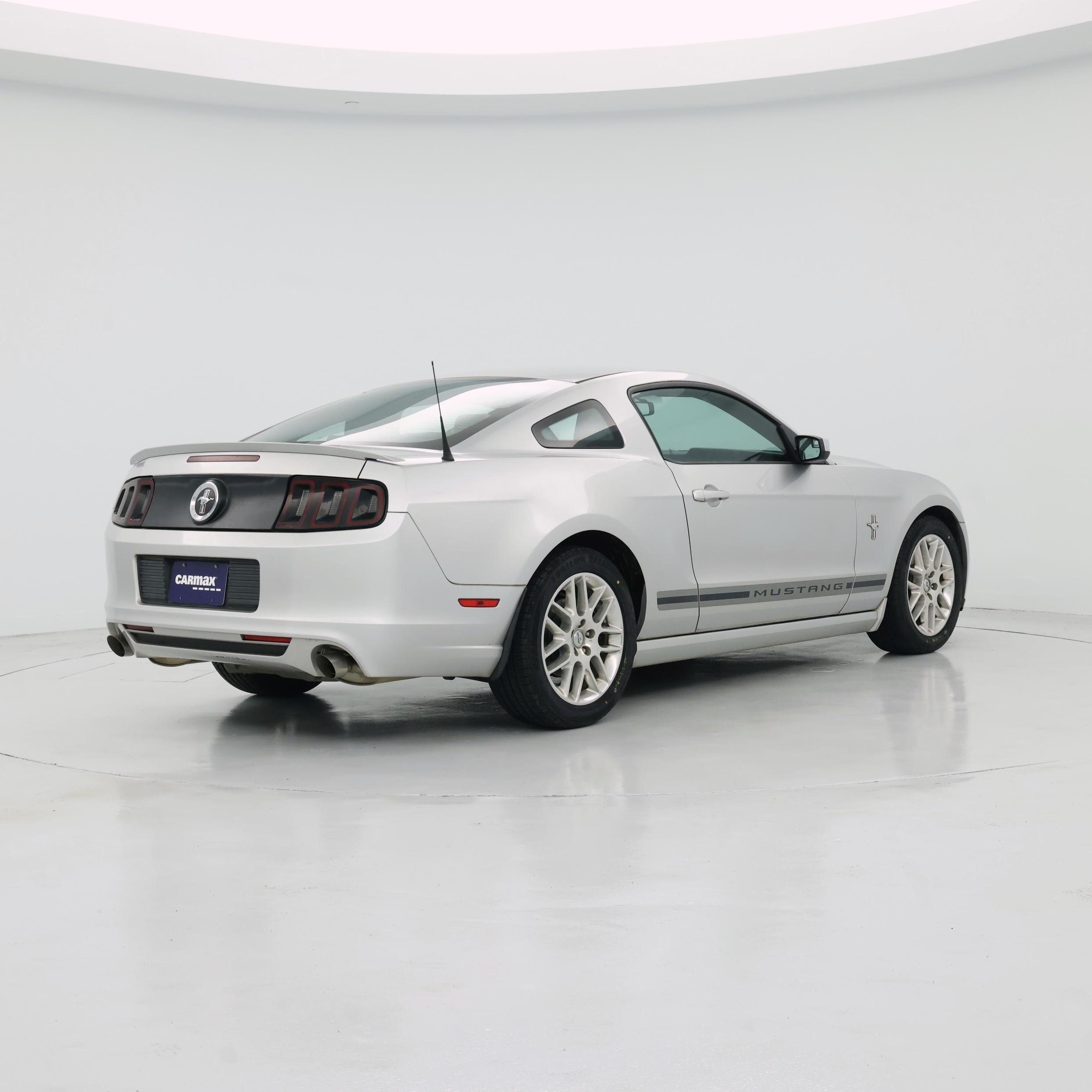 Thumbnail: 2014 Ford Mustang - 8