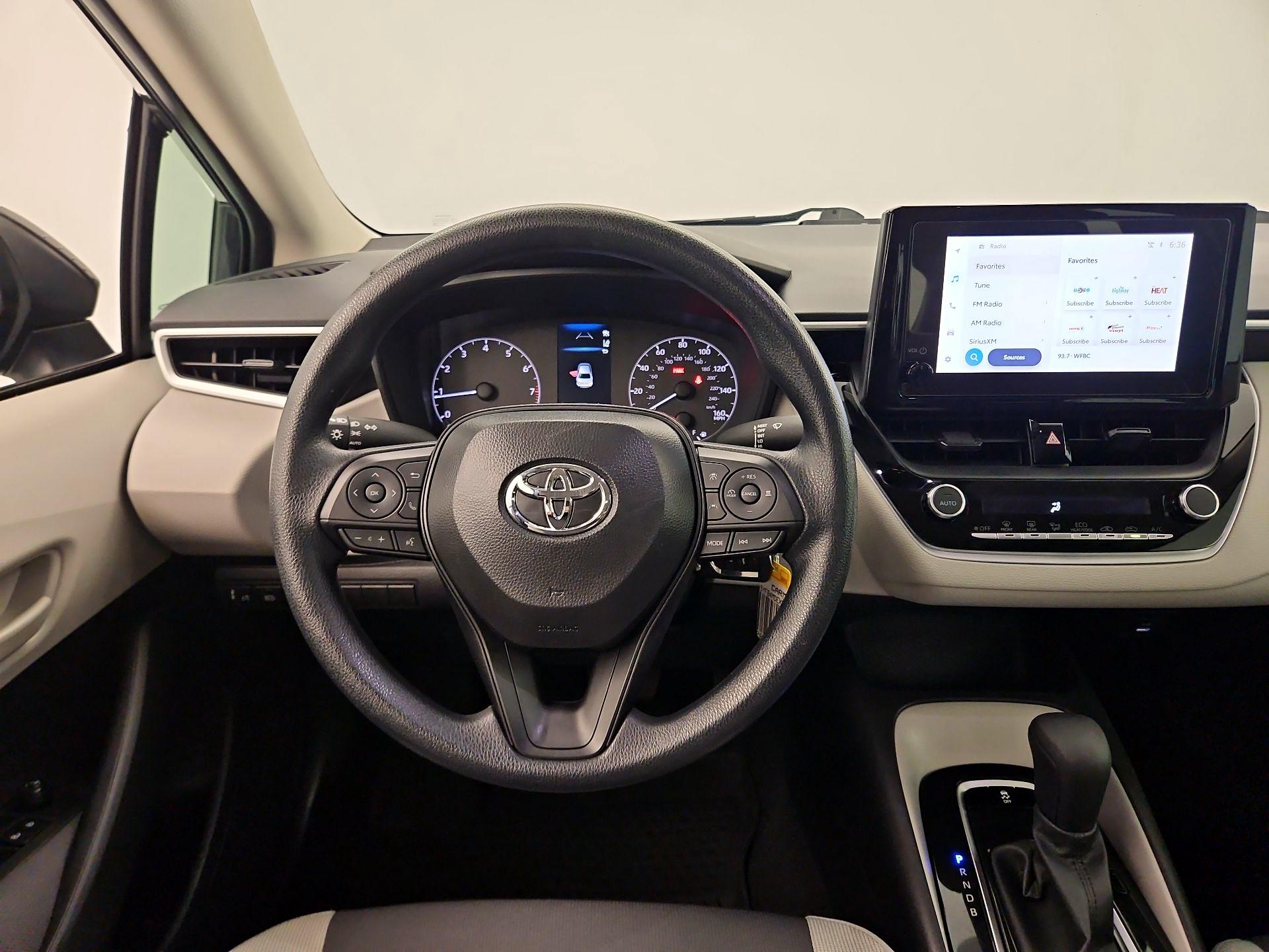 Thumbnail: 2025 Toyota Corolla - 10