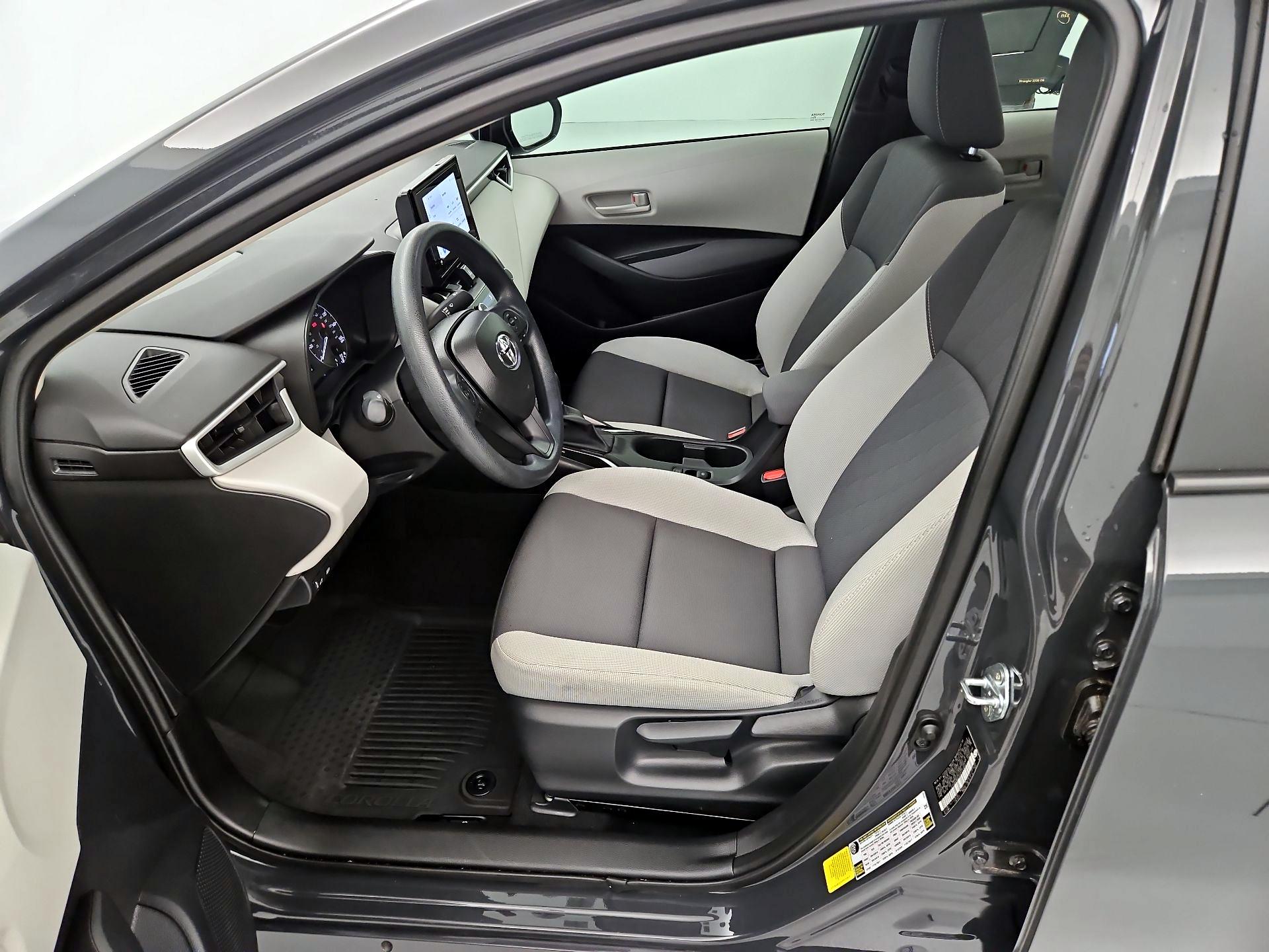 Thumbnail: 2025 Toyota Corolla - 11