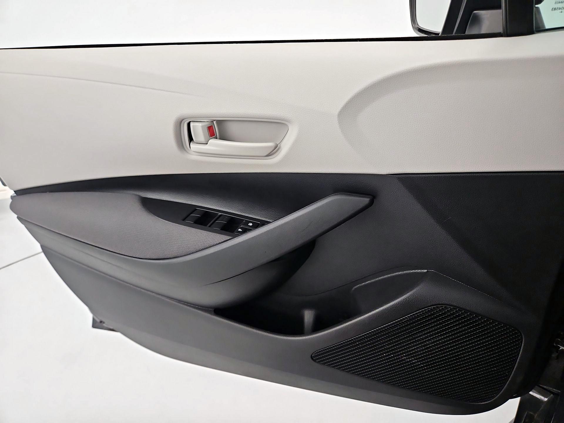 Thumbnail: 2025 Toyota Corolla - 12