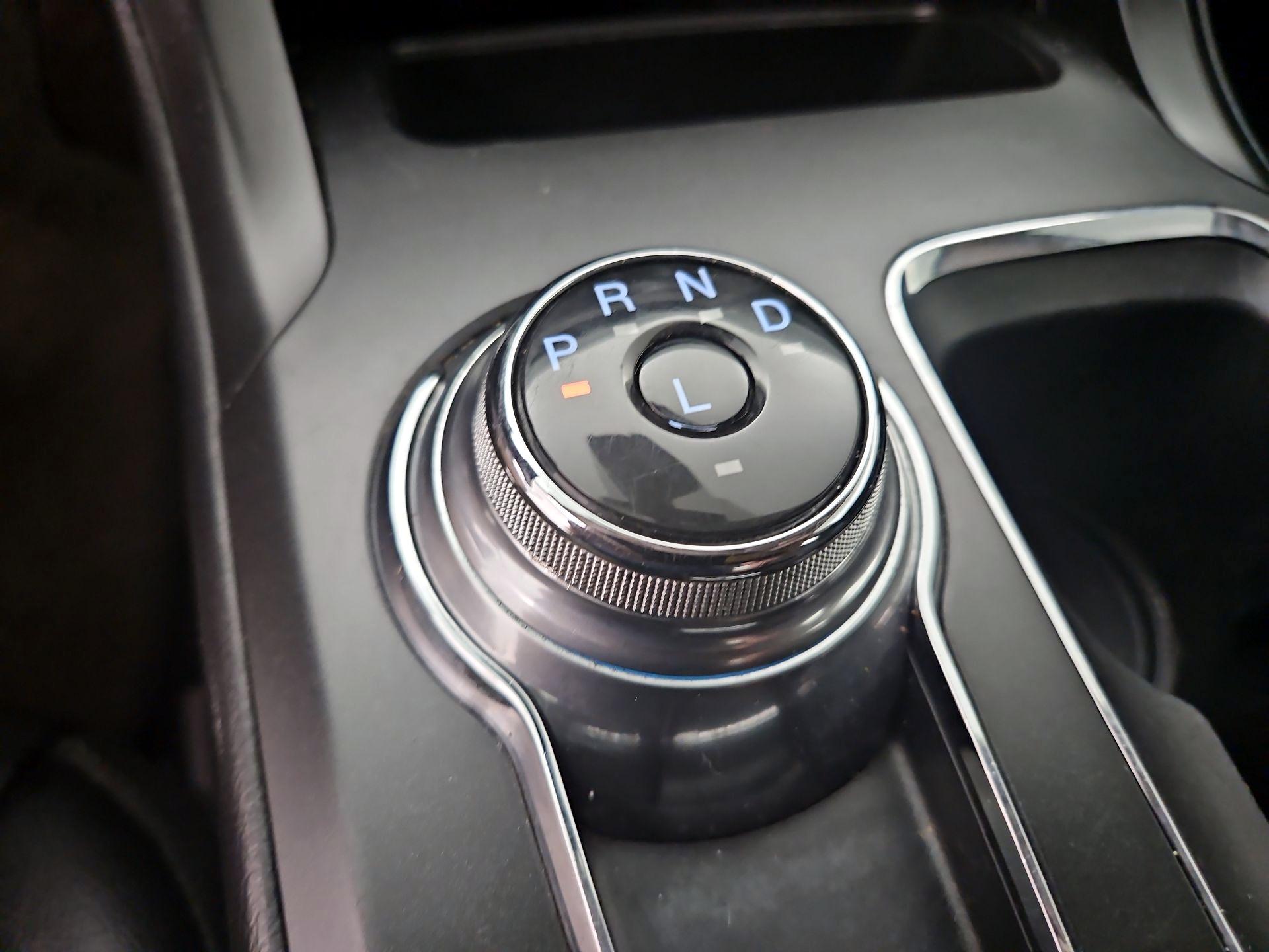 Thumbnail: 2019 Ford Fusion - 18