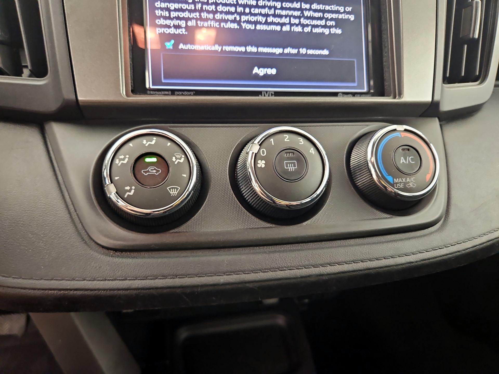 Thumbnail: 2017 Toyota RAV4 - 16