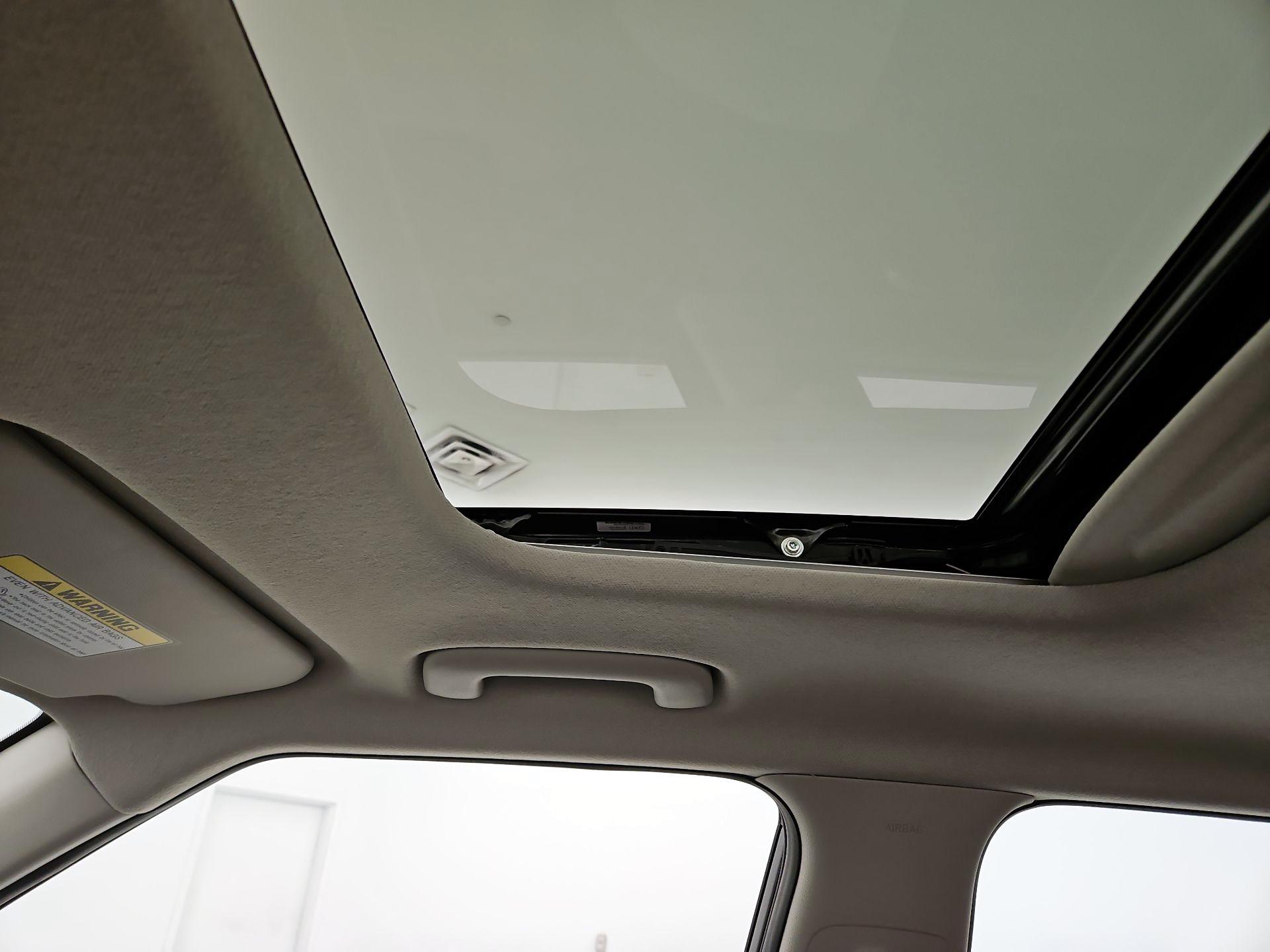 Thumbnail: 2024 Hyundai Venue - 19